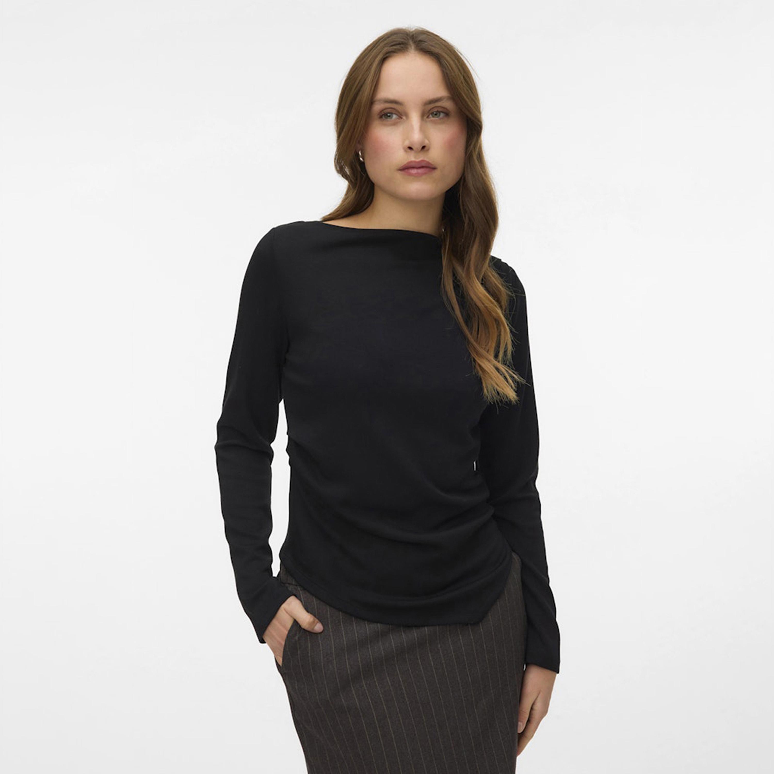 بلوزة نسائية بياقة "بوت نيك" عريضة من فيرو مودا-women-clothing-shirtsandblouses-blouses-image-1