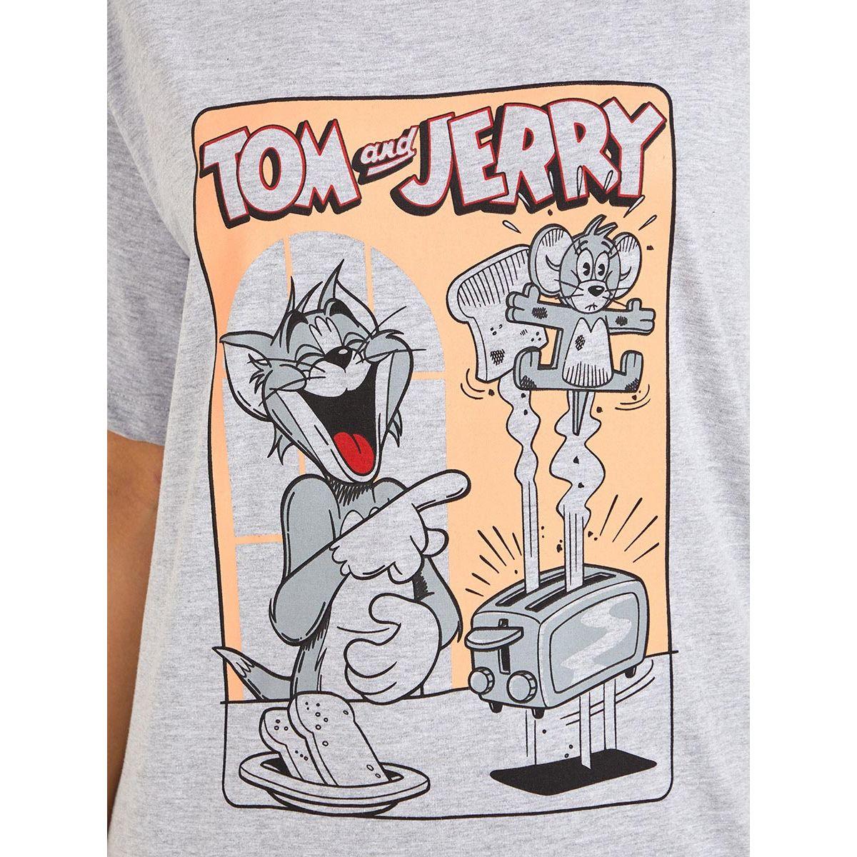 Styli WB Short Sleeves Tom and Jerry Graphic Oversized T-shirt-women-clothing-tshirts-image-4