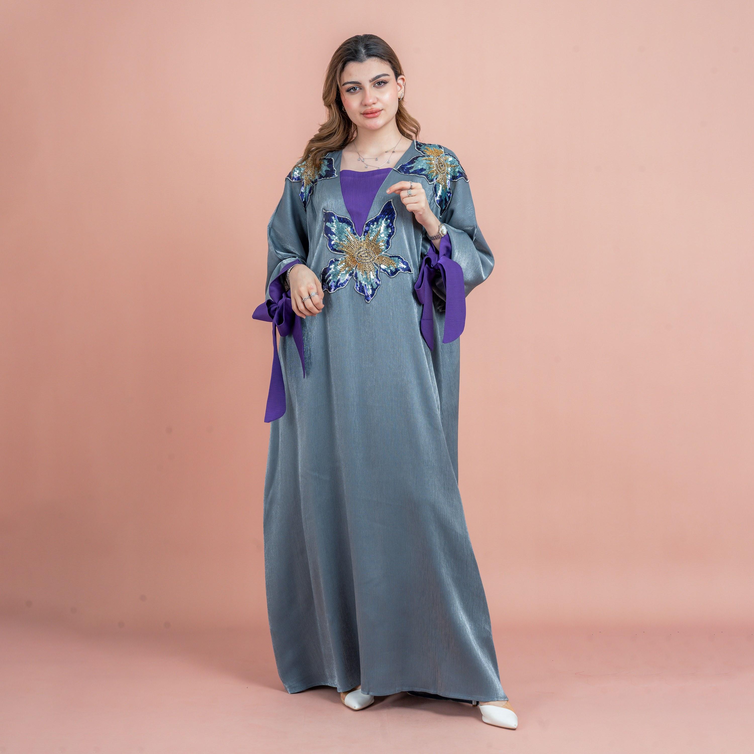جلابية سهرة نسائية من الساتان بياقة مربعة وأكمام فراشة مزينة بالخرز والترتر من إككسا-women-arabicclothing-jalabiyas-image-1