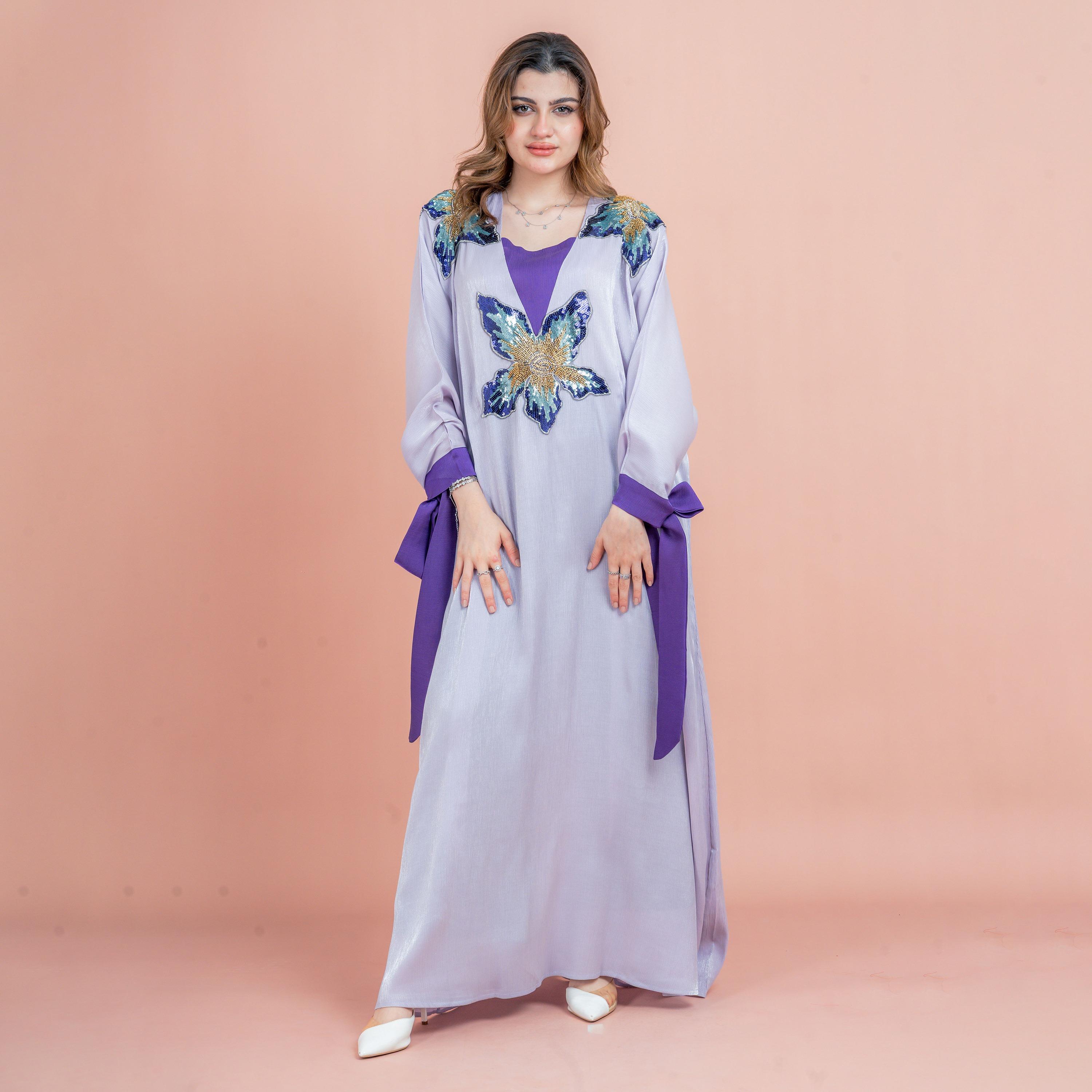 جلابية سهرة نسائية من الساتان بياقة مربعة وأكمام فراشة مزينة بالخرز والترتر من إككسا-women-arabicclothing-jalabiyas-image-4