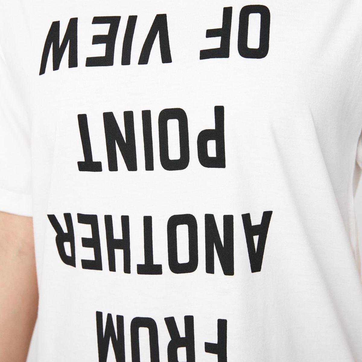 Trendyol Short Sleeves Point of View Slogan Print Regular T-shirt-women-clothing-tshirts-image-4