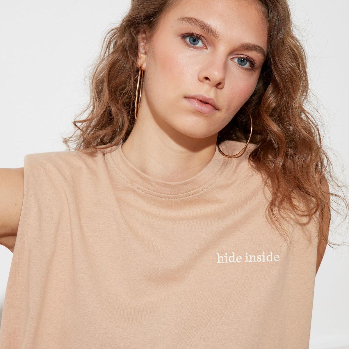 Trendyol Padded Shoulder Sleeveless Round Neck Cotton Boxy T-shirt-women-clothing-tshirts-image-2
