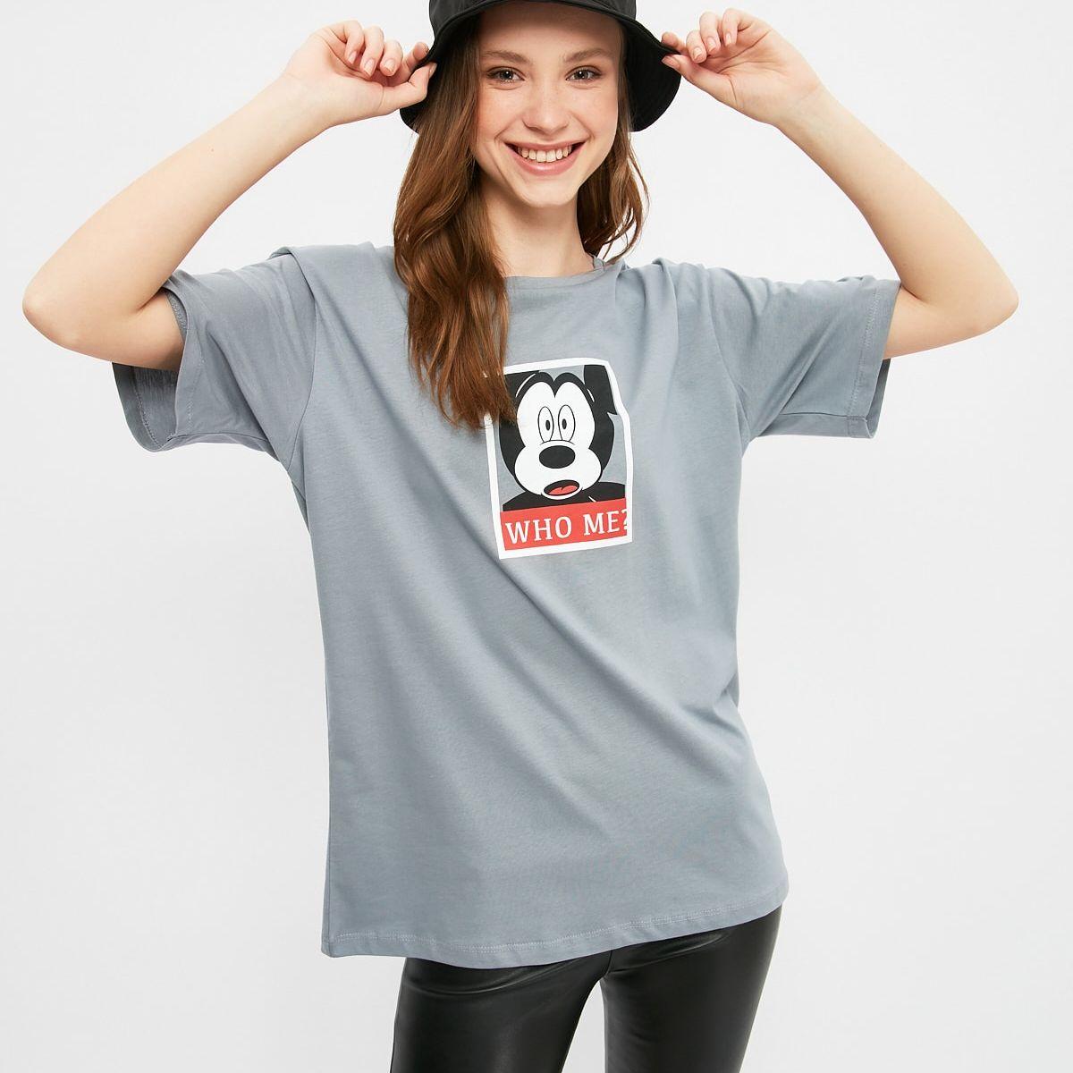 Trendyol Short Sleeves Mickey Mouse Graphic Print Regular T-shirt-women-clothing-tshirts-image-4
