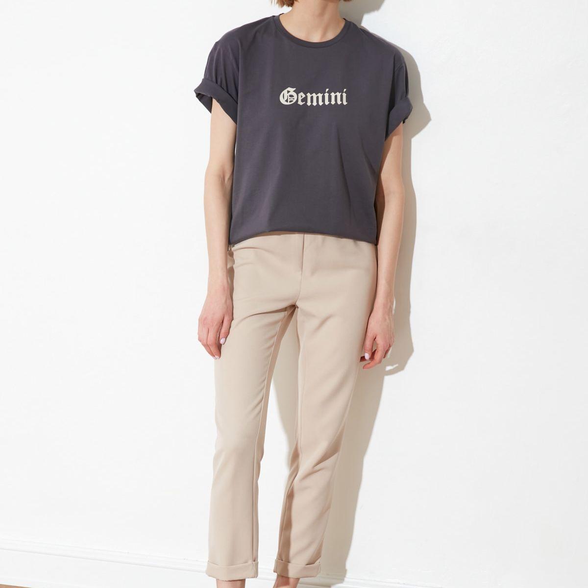 Trendyol Short Sleeves Gemini Zodiac Print Knit Regular T-shirt-women-clothing-tshirts-image-2