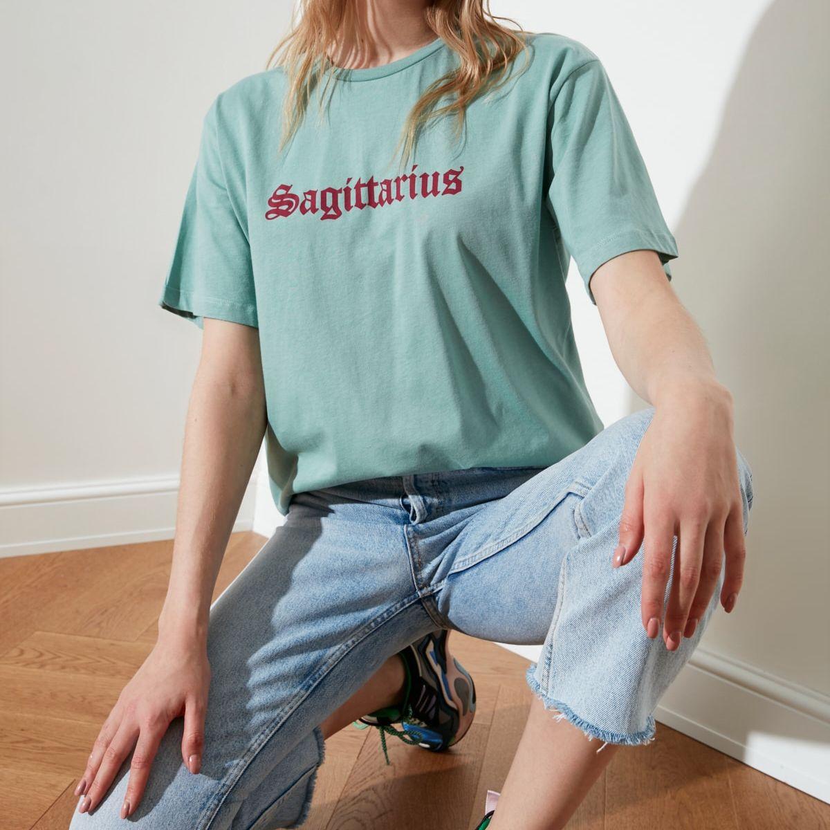 Trendyol Short Sleeves Sagittarius Zodiac Print Knit Regular T-shirt-women-clothing-tshirts-image-3