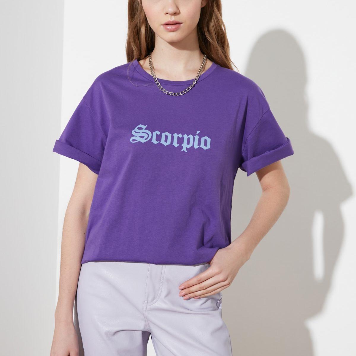 Trendyol Short Sleeves Scorpio Zodiac Print Knit Regular T-shirt-women-clothing-tshirts-image-4