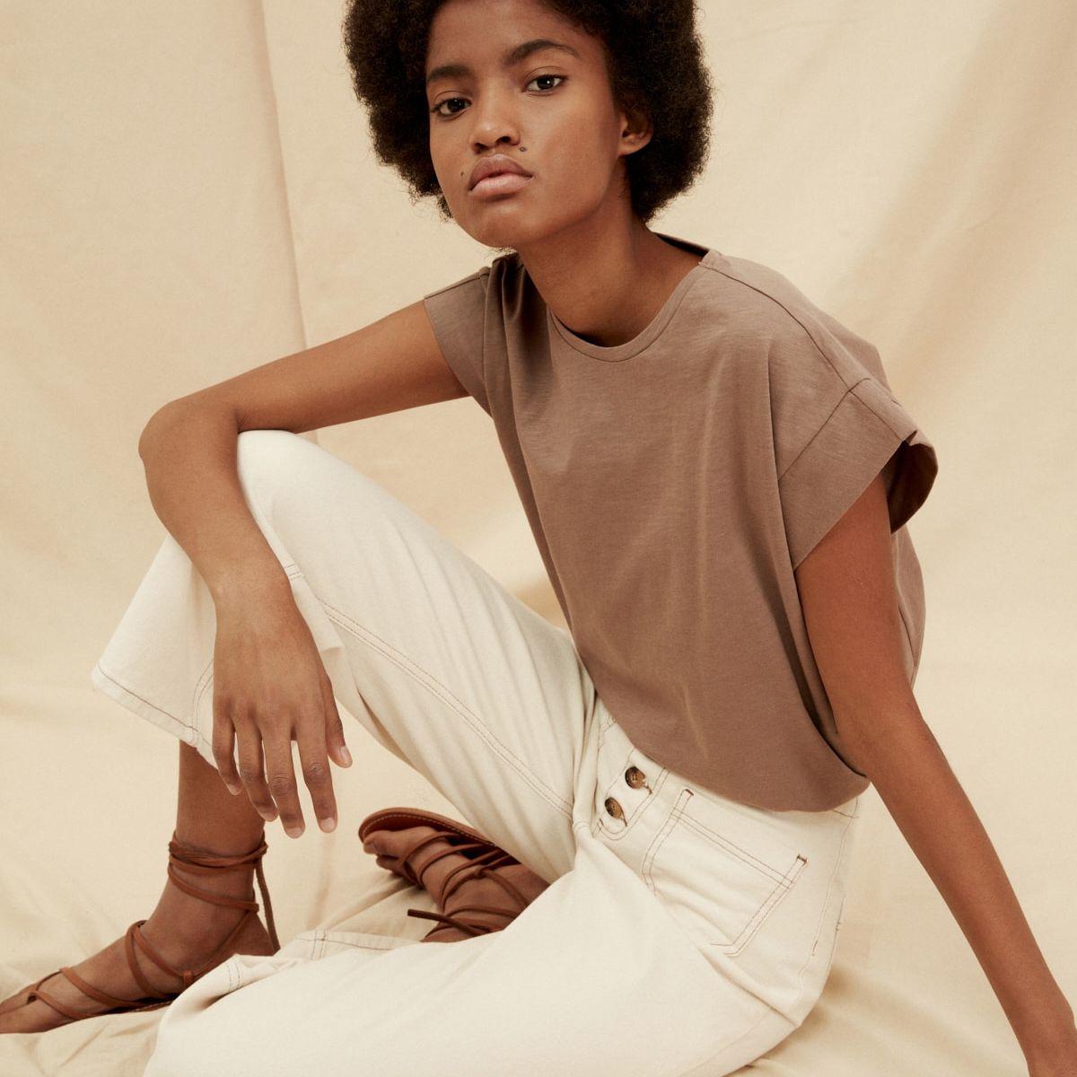 تيشيرت بياقة دائرية-women-clothing-tshirts-image-1