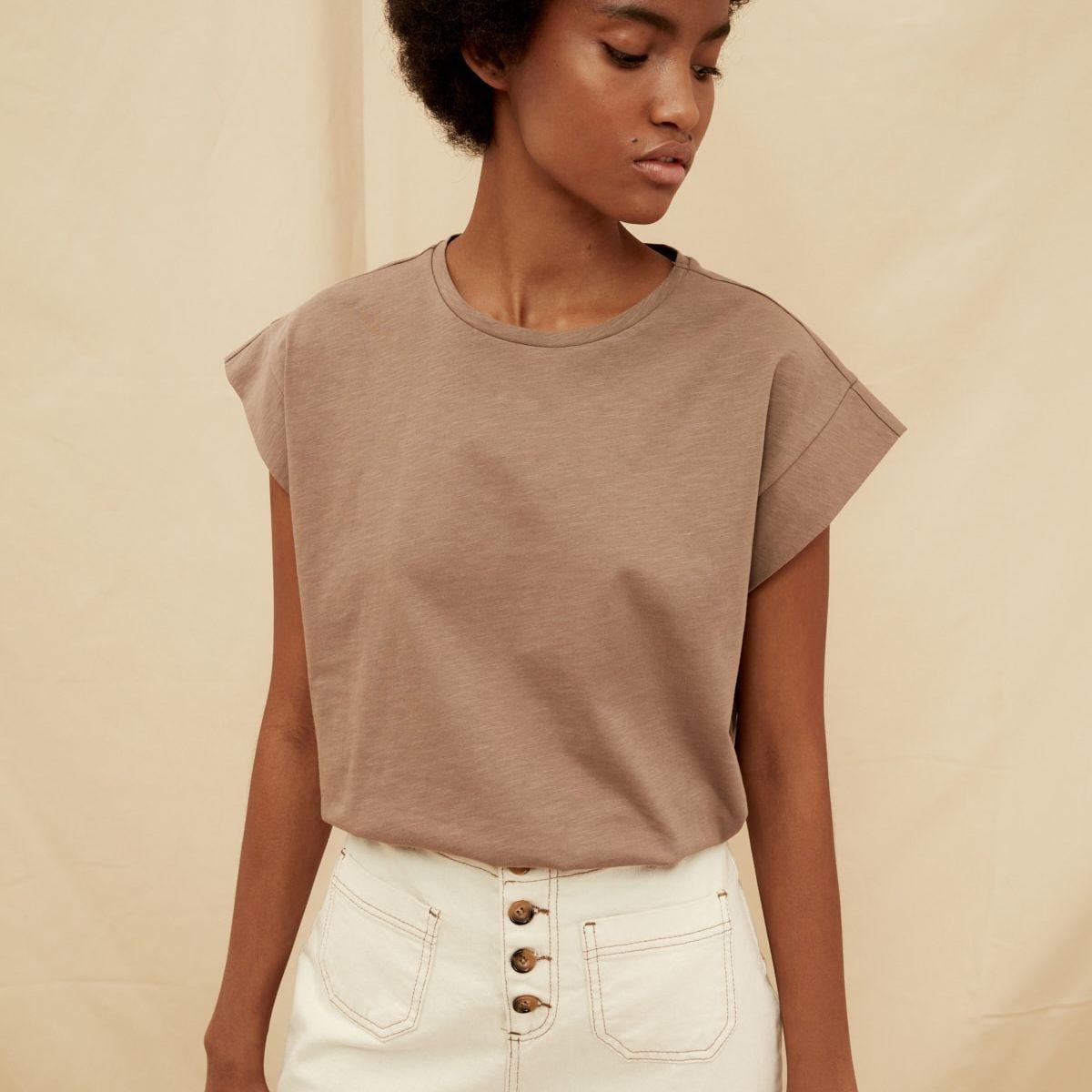 Trendyol Cap Sleeves Round Neck Knitted Regular T-shirt-women-clothing-tshirts-image-3