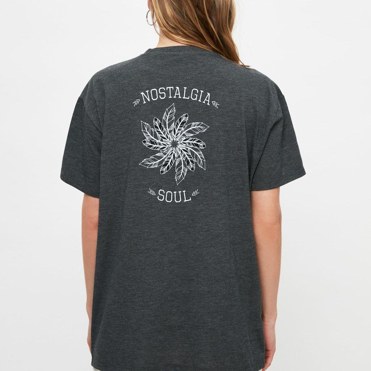 Trendyol Short Sleeves Nostalgia Graphic Print Regular T-shirt-women-clothing-tshirts-image-4