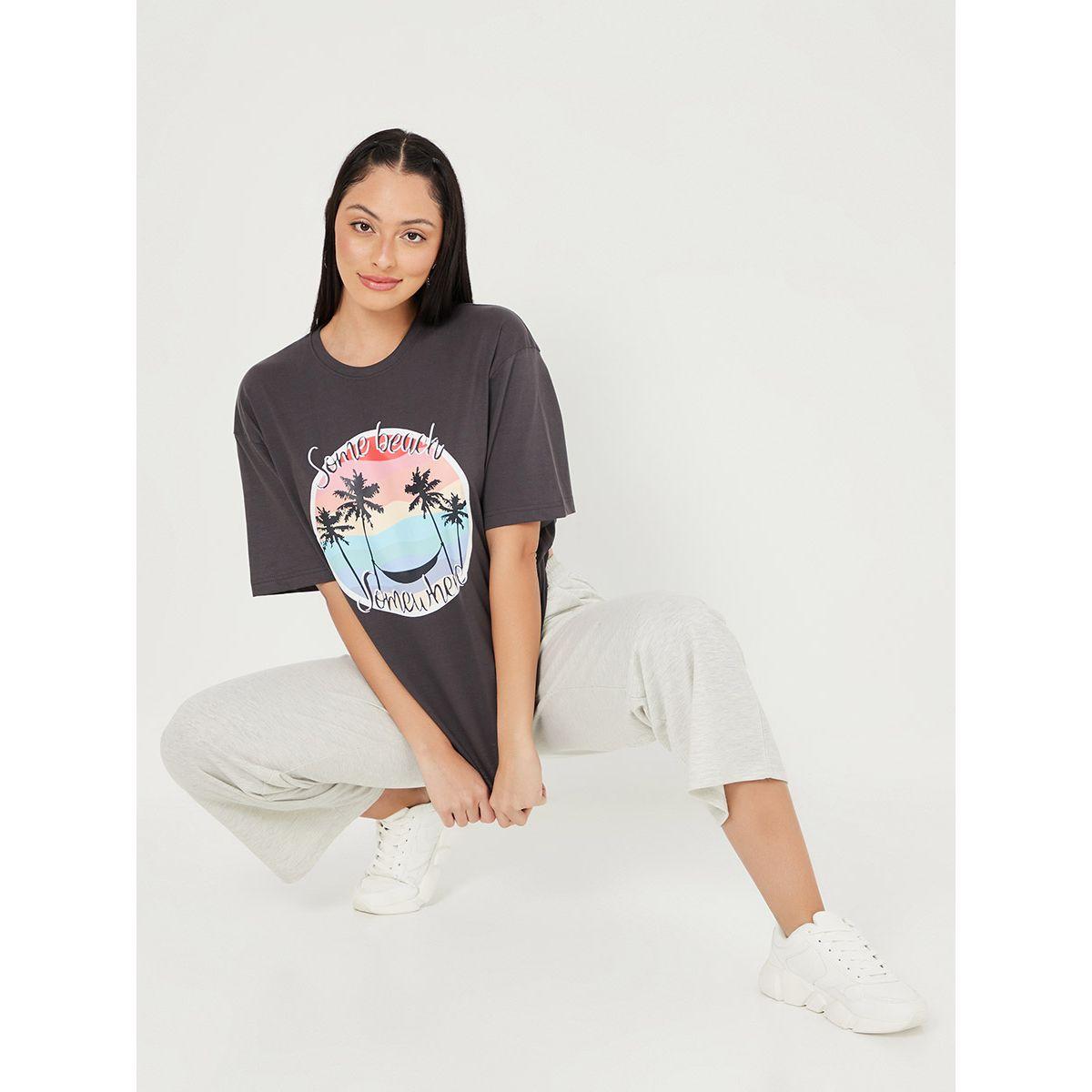 تيشيرت بقصة واسعة واكمام قصيرة-women-clothing-tshirts-image-1