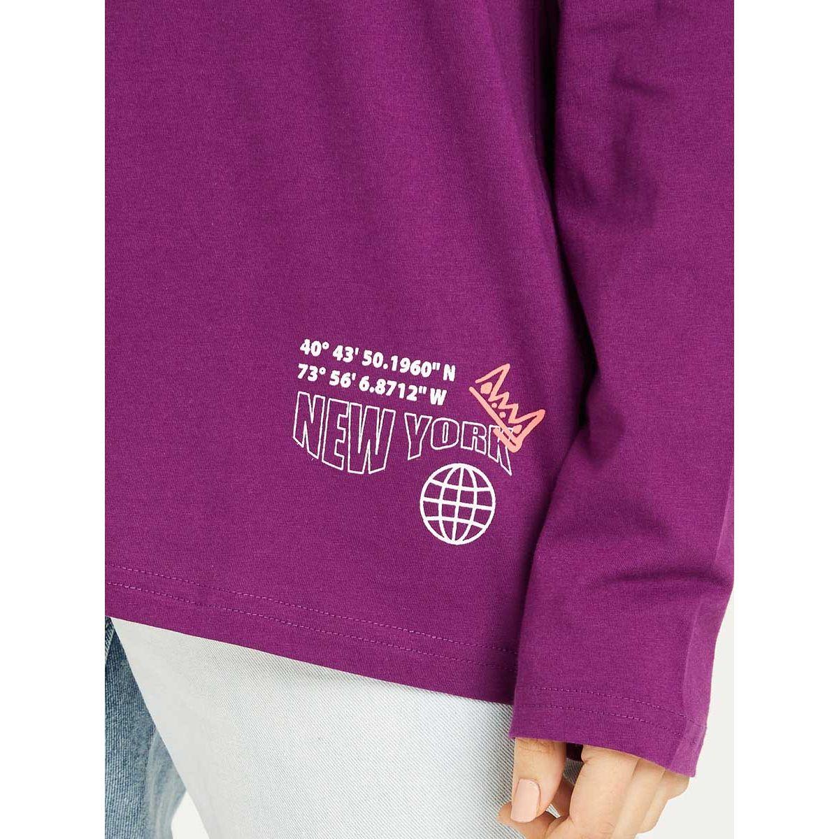 Styli Long Sleeves New York Back Print Oversized Longline T-shirt-women-clothing-tshirts-image-3