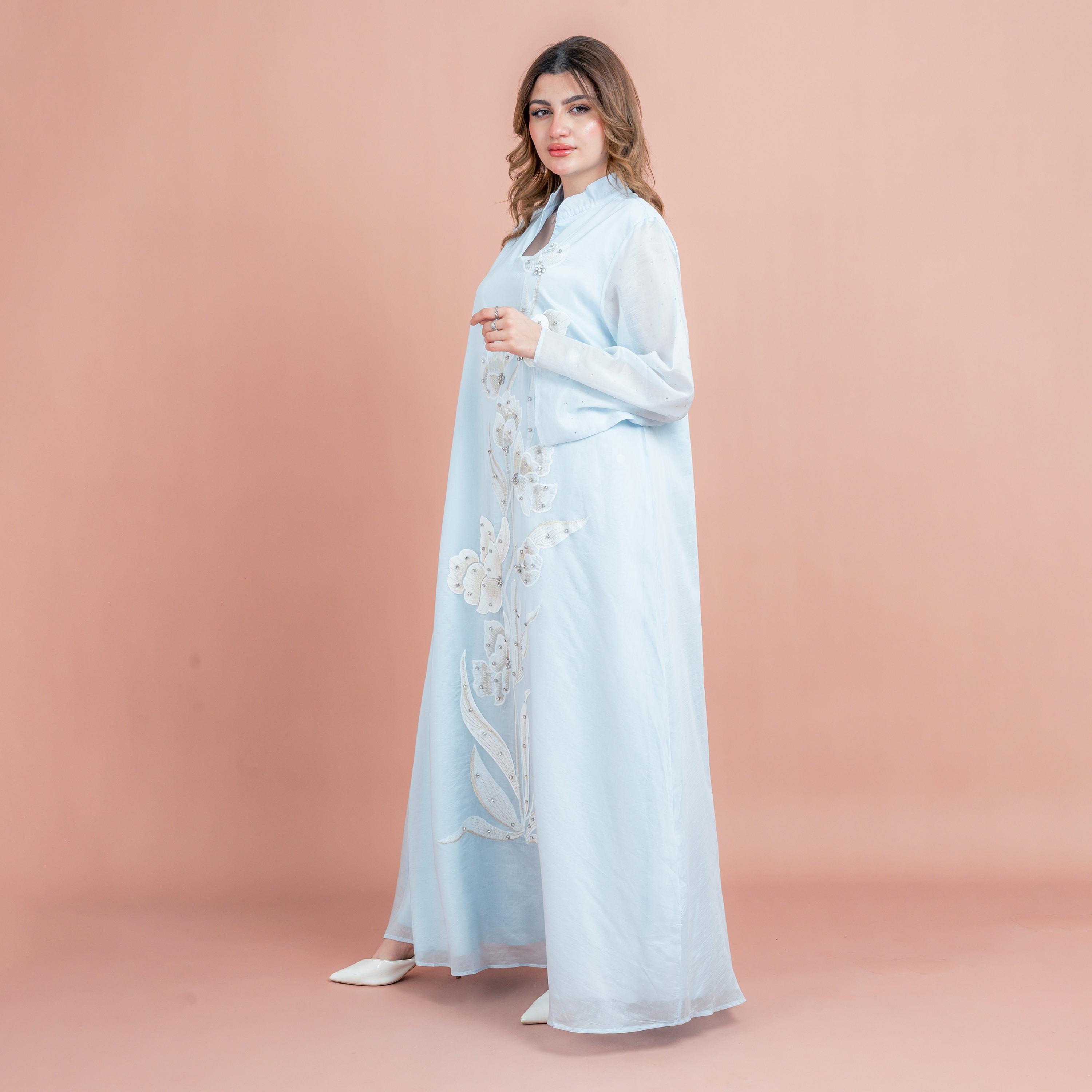 جلابية نسائية بياقة ماندارين وأكمام واسعة مزينة بتطريز ورود مع أحجار الراين من إككسا-women-arabicclothing-jalabiyas-image-3