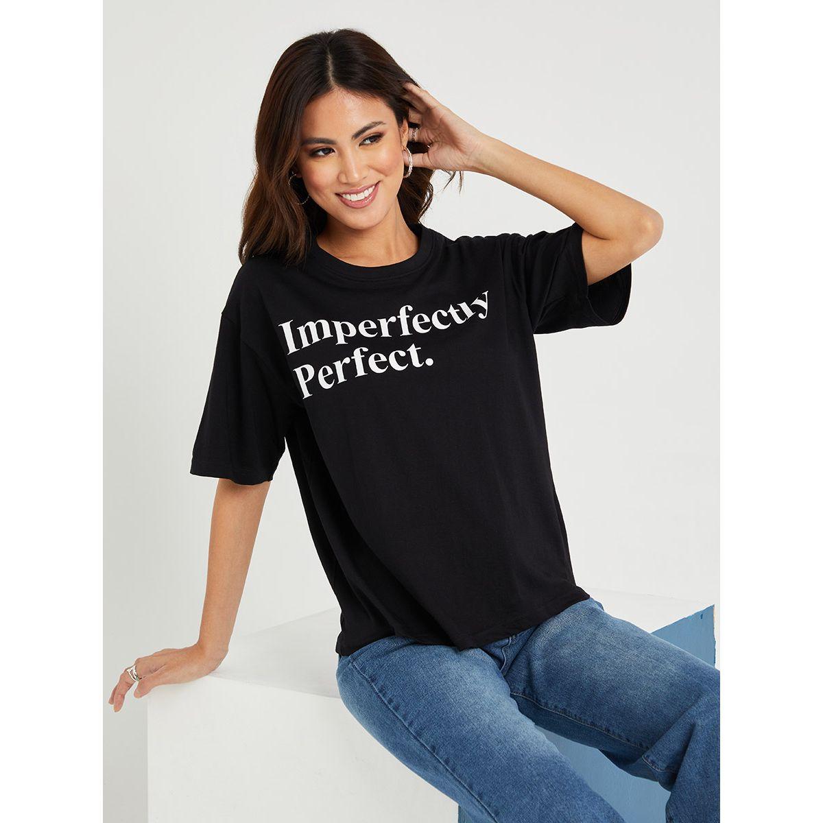 تيشيرت بقصة عادية واكمام قصيرة من ريد تايب-women-clothing-tshirts-image-1