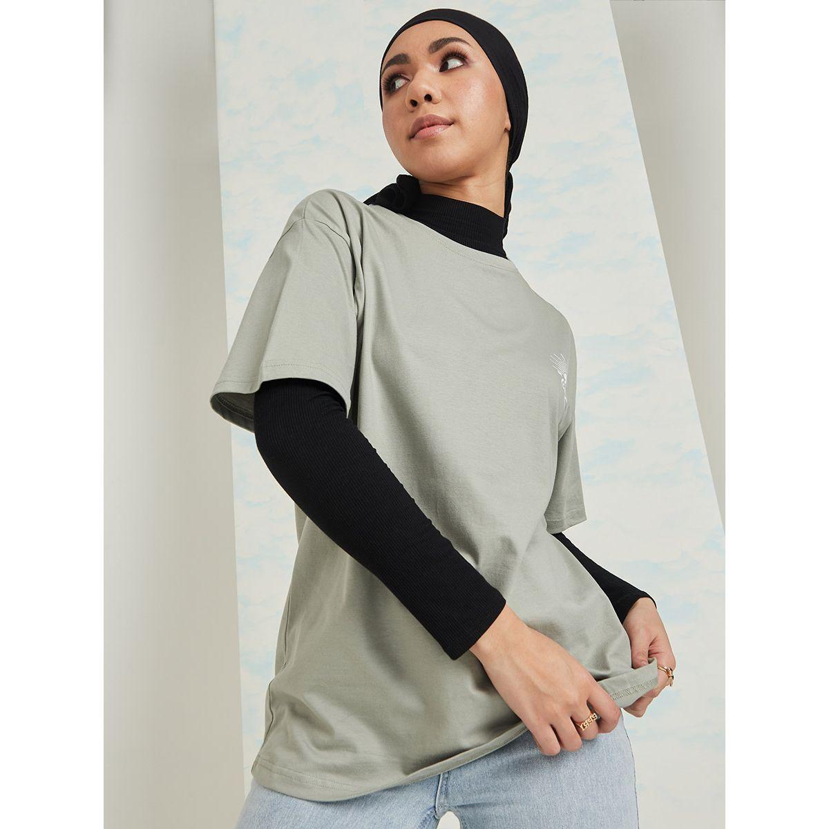 تيشيرت بقصة واسعة واكمام قصيرة-women-clothing-tshirts-image-3