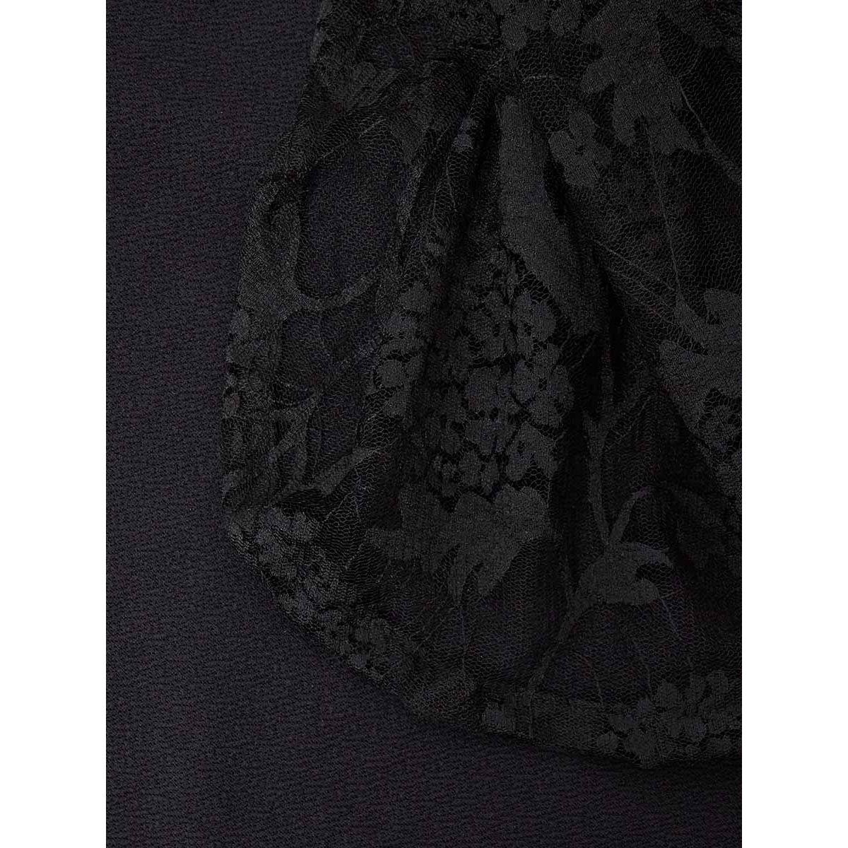 بلوزة بتداخلات دانتيل من ستايلي-women-clothing-shirtsandblouses-blouses-image-5