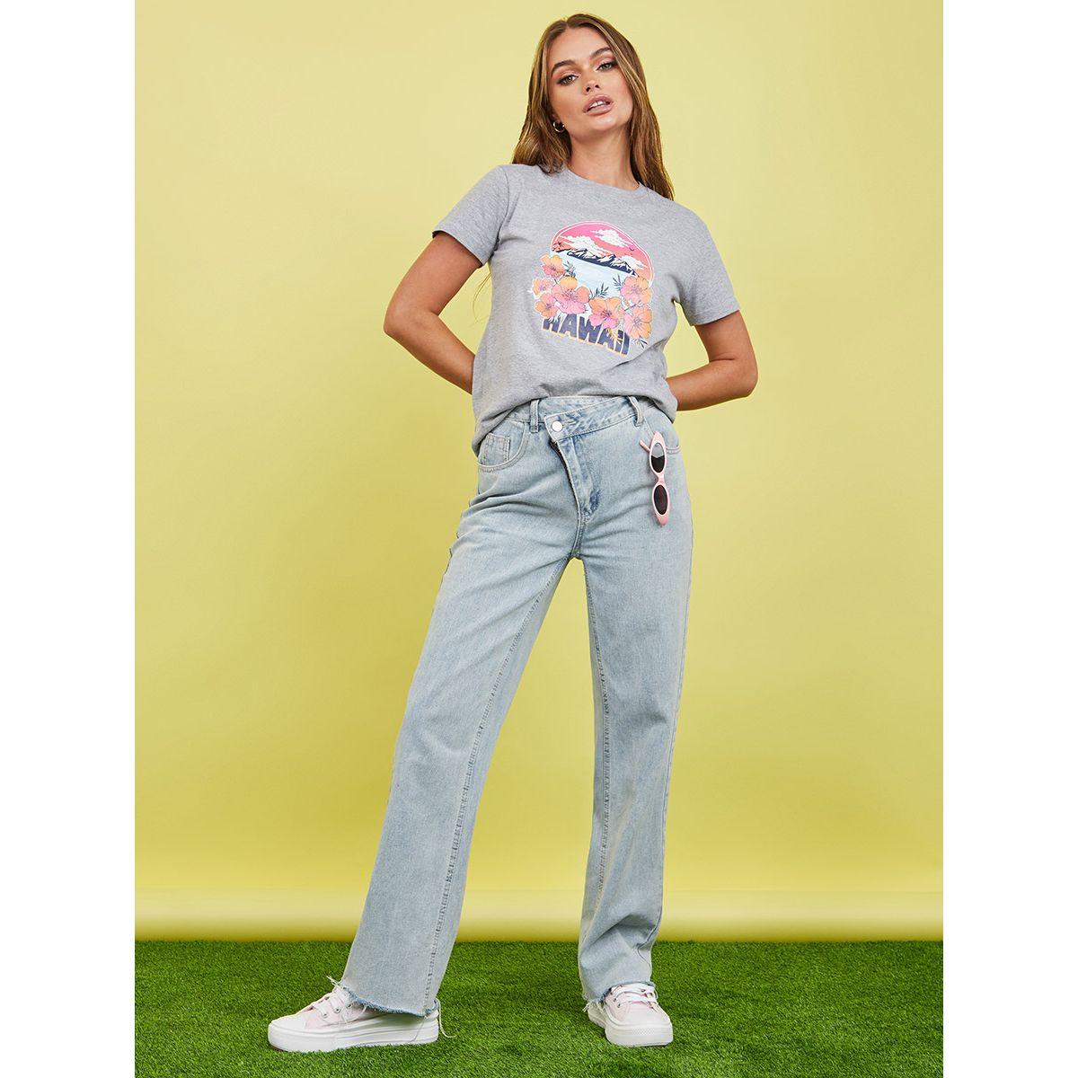 Styli Shorts Sleeves Hawaii Sea Graphic Regular Fit T-shirt-women-clothing-tshirts-image-2