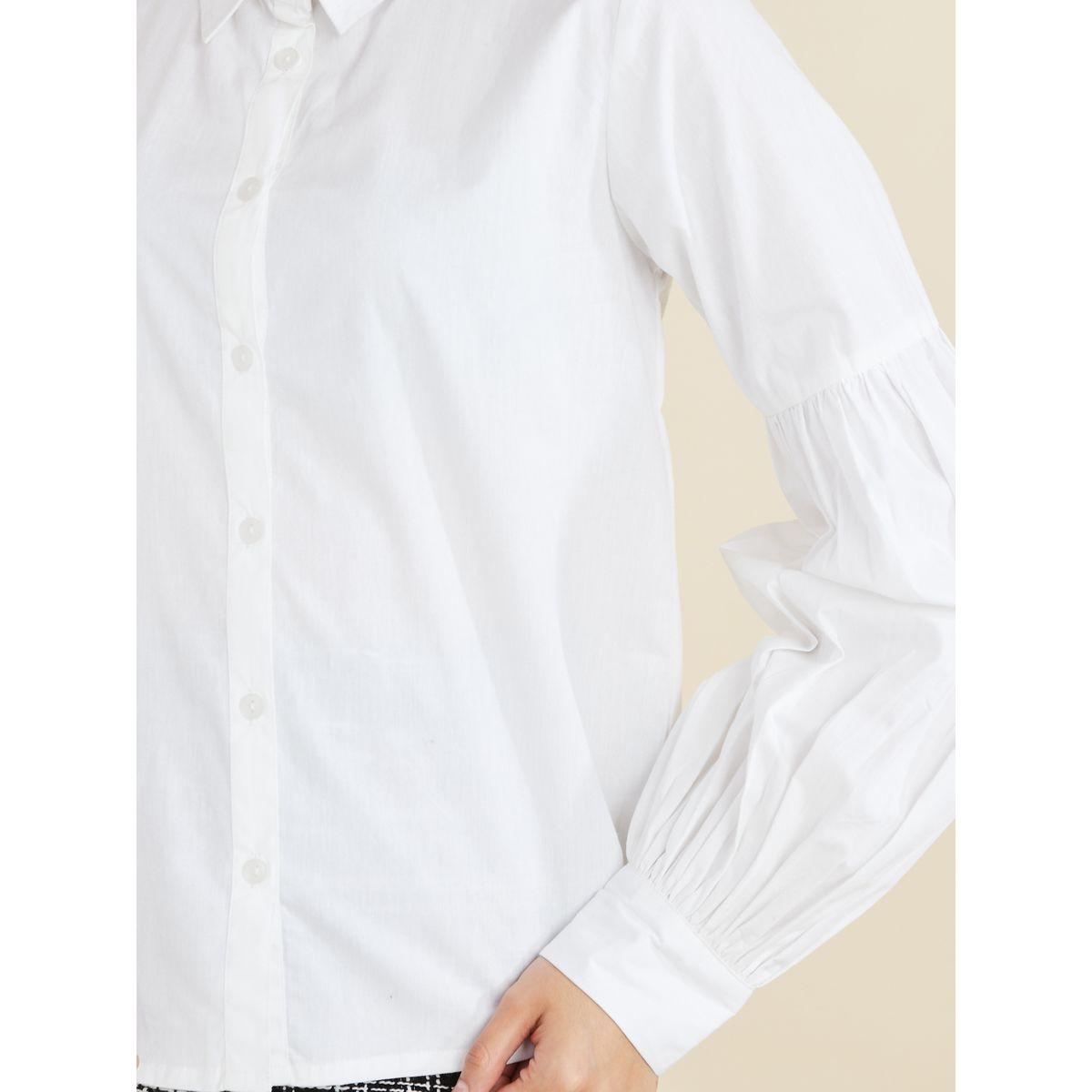 بلوزة باكمام بيشوب مع أزرار-women-clothing-shirtsandblouses-shirts-image-2