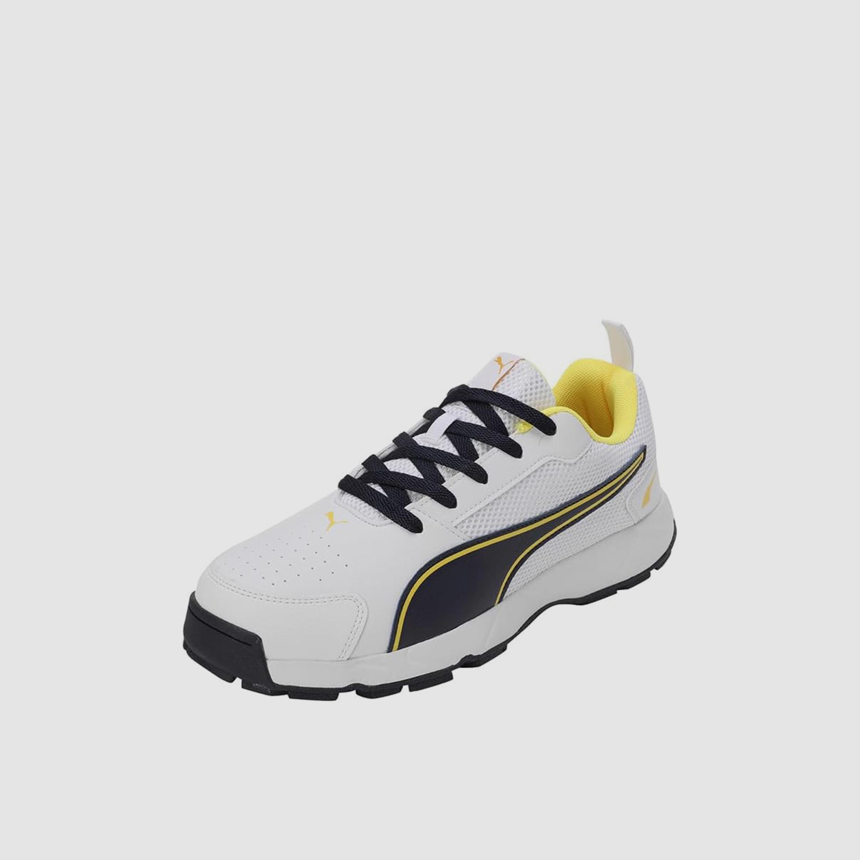 Puma Mens Cricket Highrun Lace-Up Low Ankle Sneakers-sports-men-shoes-image-1