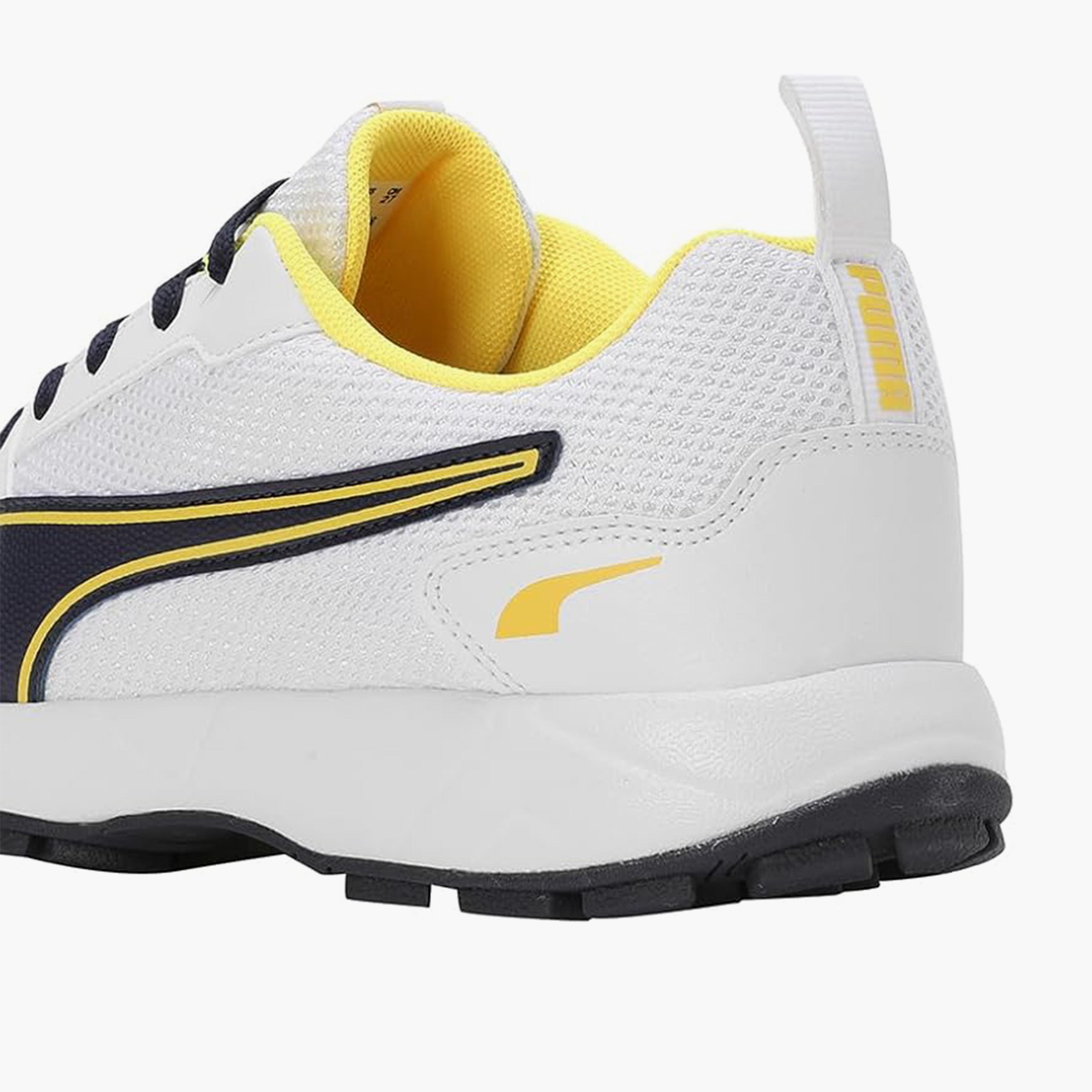 Puma Mens Cricket Highrun Lace-Up Low Ankle Sneakers-sports-men-shoes-image-4
