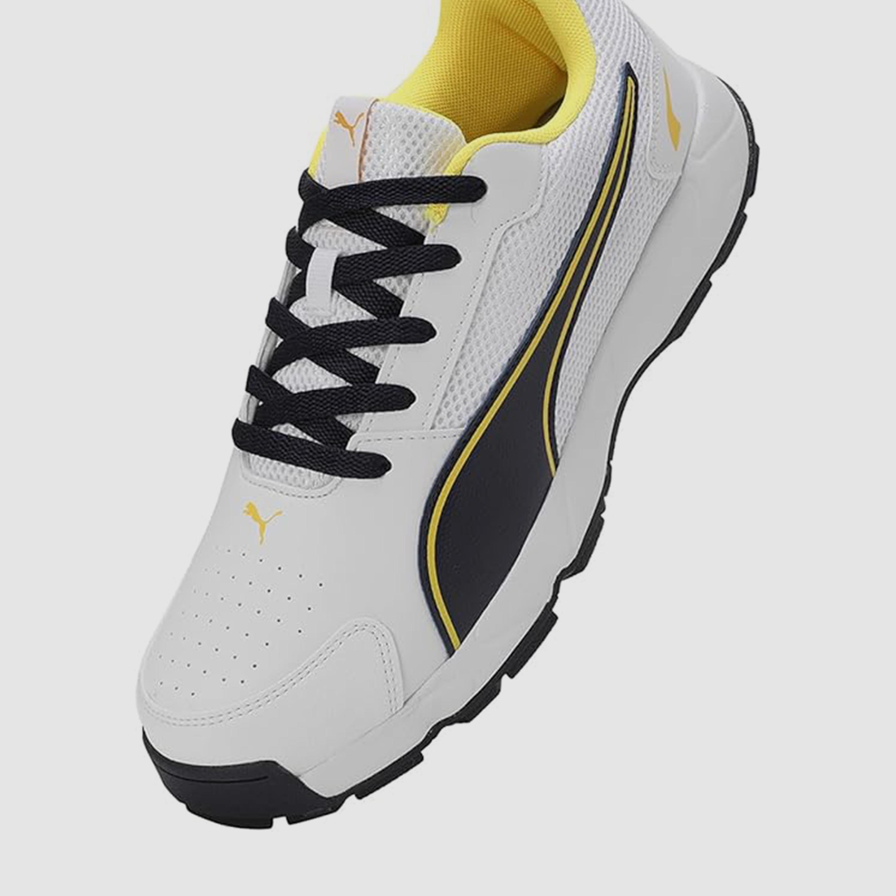 Puma Mens Cricket Highrun Lace-Up Low Ankle Sneakers-sports-men-shoes-image-5