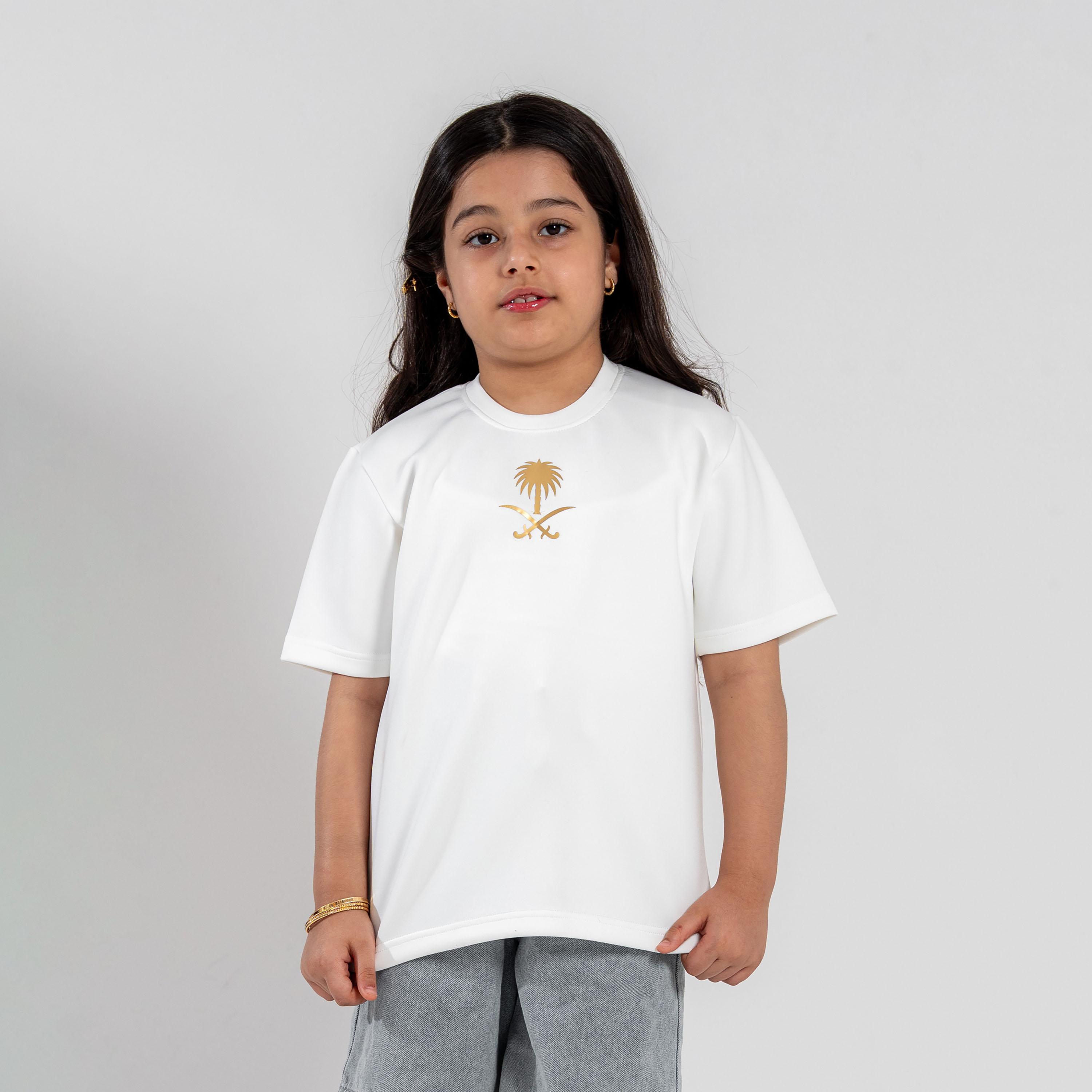 تيشيرت جرافيك اليوم الوطني بأكمام قصيرة ورقبة مستديرة من سانفن-girls-clothing-tshirts-image-1