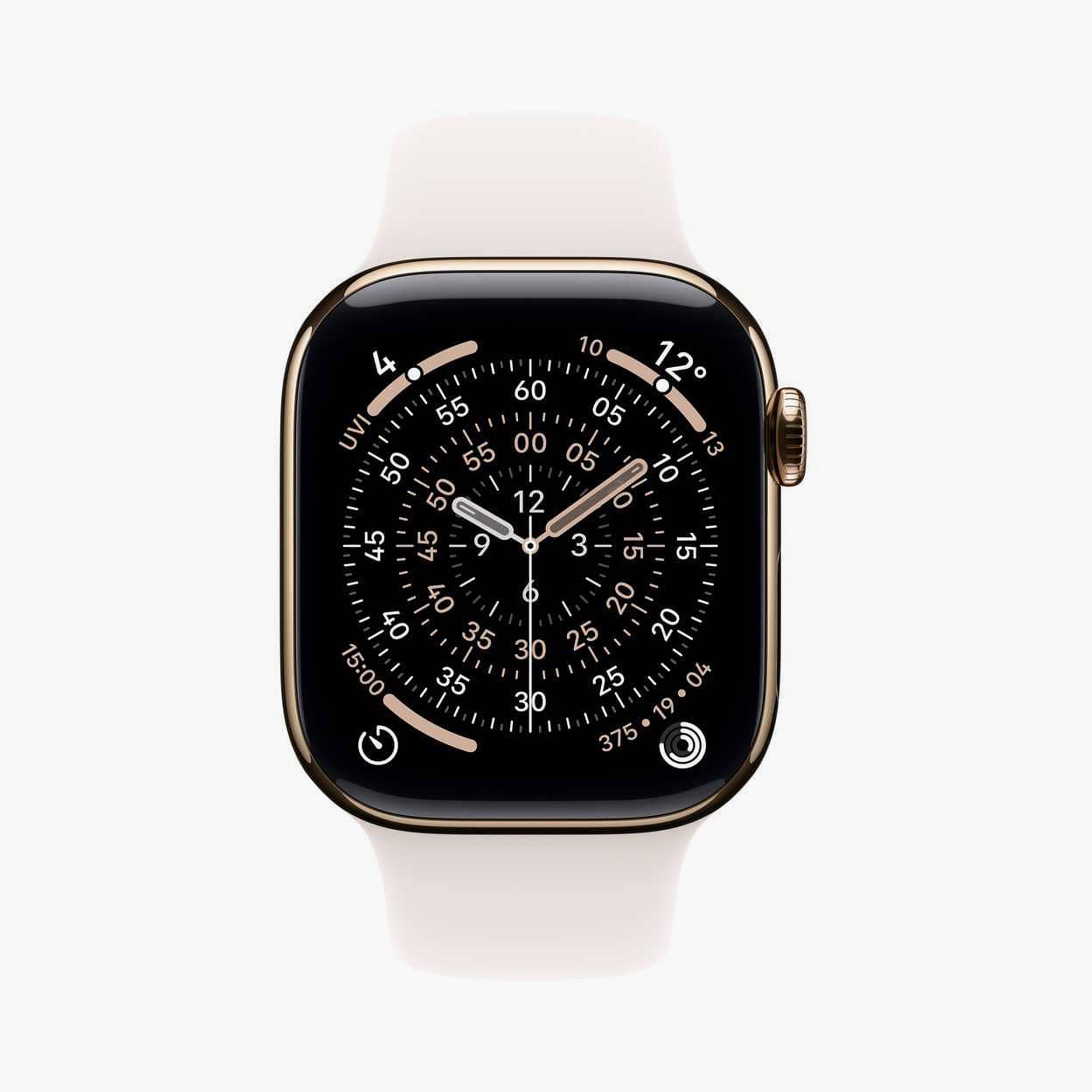 أبل ووتش سيريس 11 جي بي اس + خلوي 42 ملم هيكل تيتانيوم ذهبي مع سوار رياضي بلون وردي خفيف-men-watchesandjewellery-watches-image-2