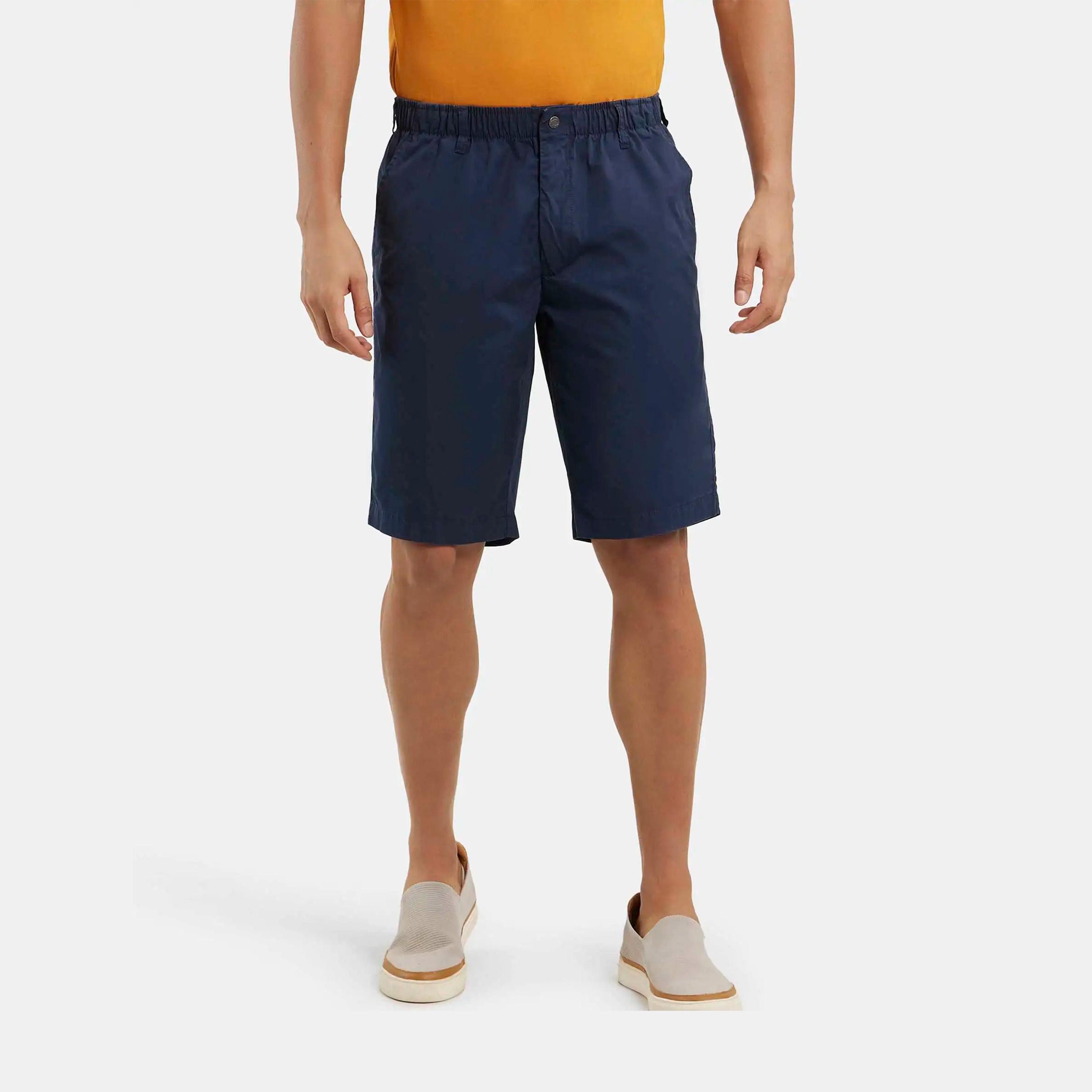 شورت رجالي من مجموعة Jockey International Collection ذو قصة مستقيمة-men-clothing-bottoms-shorts-image-1