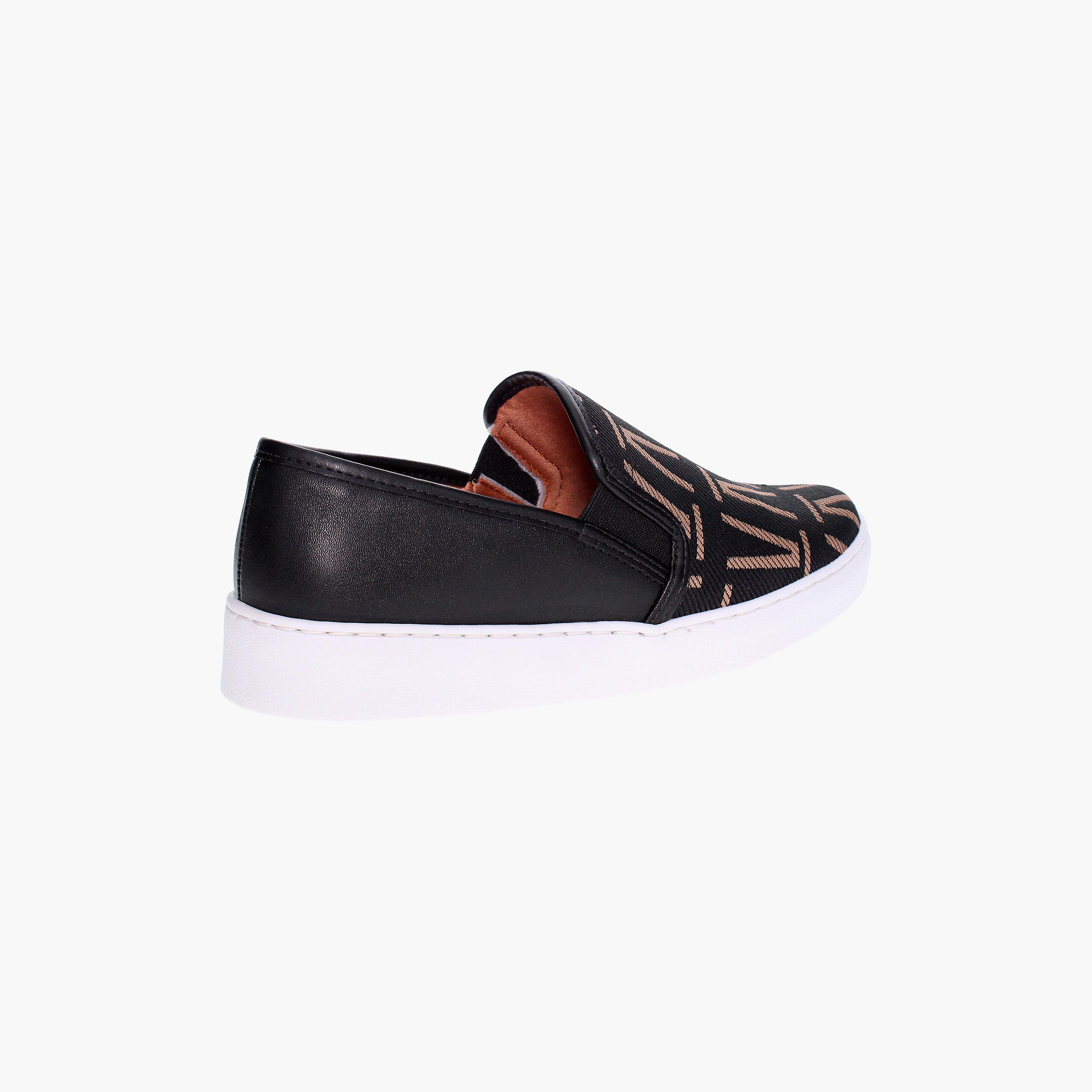أحذية سنيكرز من فيزانو النسائية ذات سلیب آن مع جزء علوي مطاطي | 1214-200-26084-women-shoes-sneakers-image-2