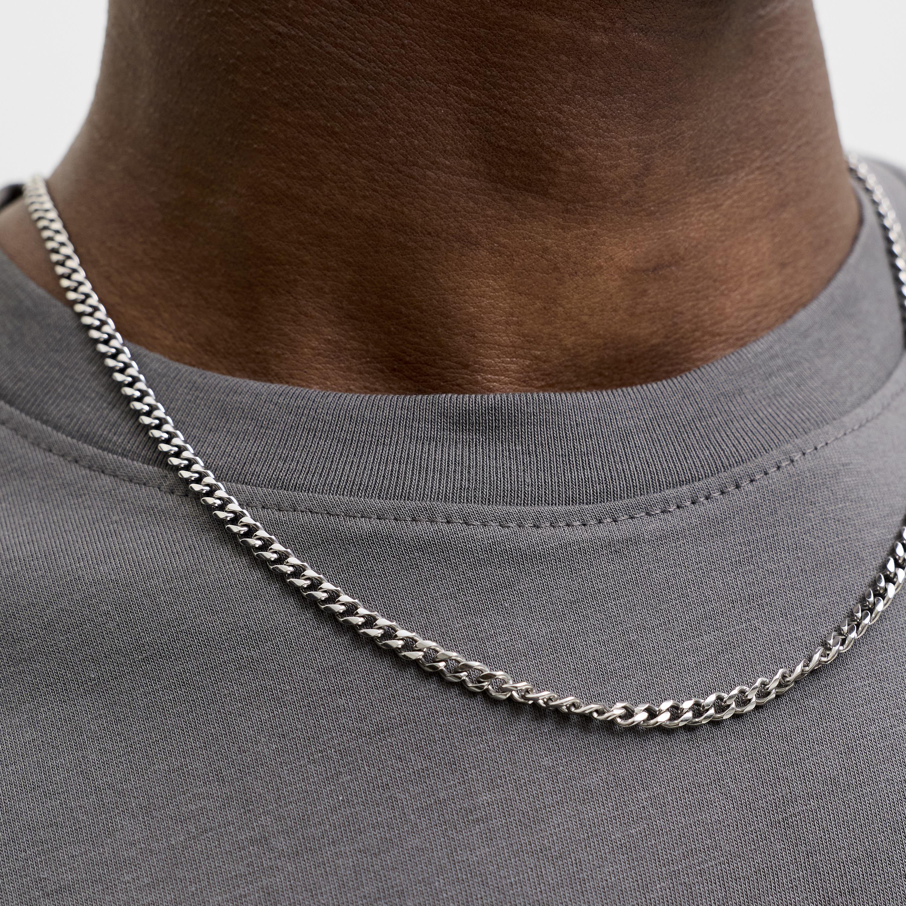 تيشرت رجالي سادة بياقة مستديرة وأكمام قصيرة من جاك آند جونز-men-clothing-tshirtsandpolos-tshirts-image-51