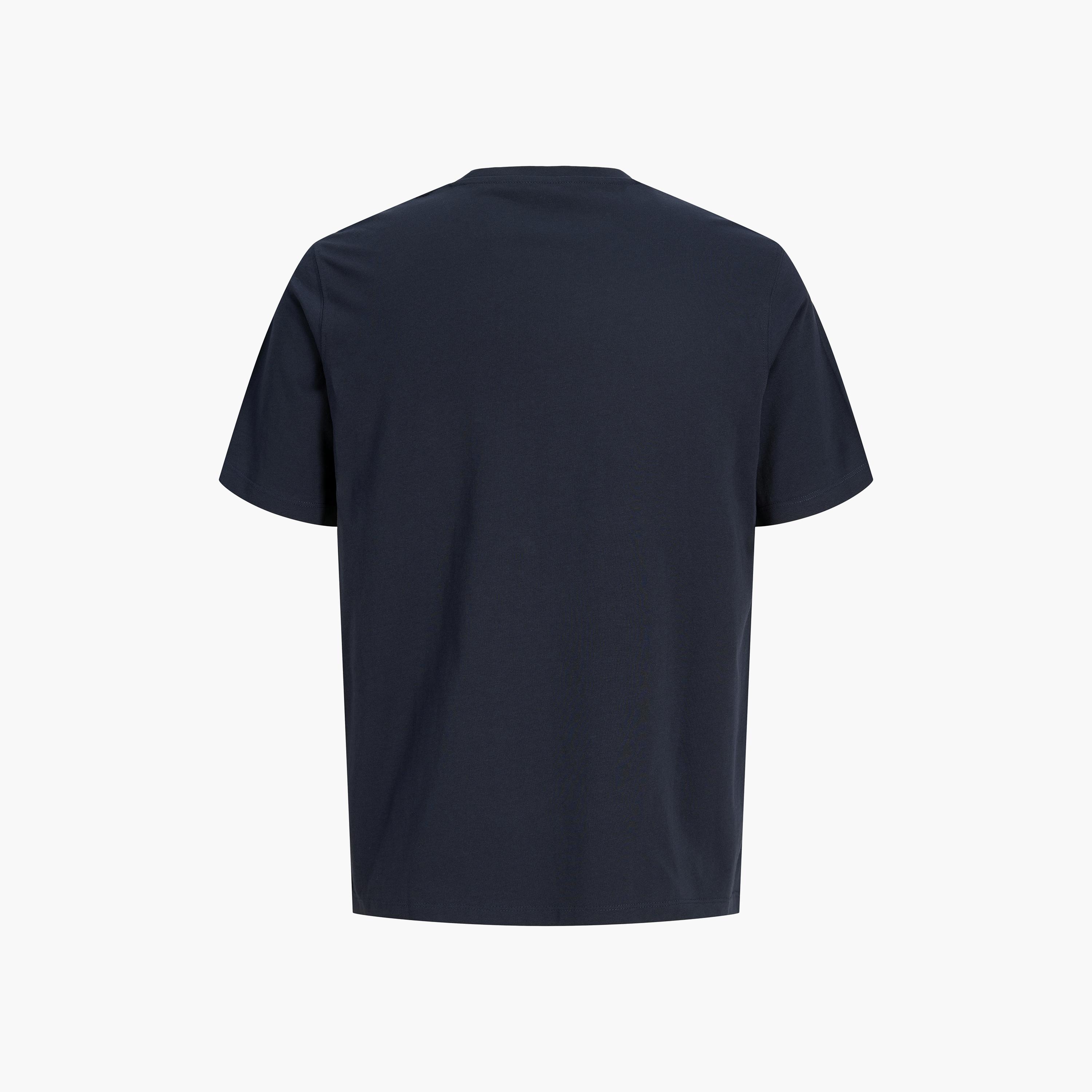 تيشرت رجالي سادة بياقة مستديرة وأكمام قصيرة من جاك آند جونز-men-clothing-tshirtsandpolos-tshirts-image-8