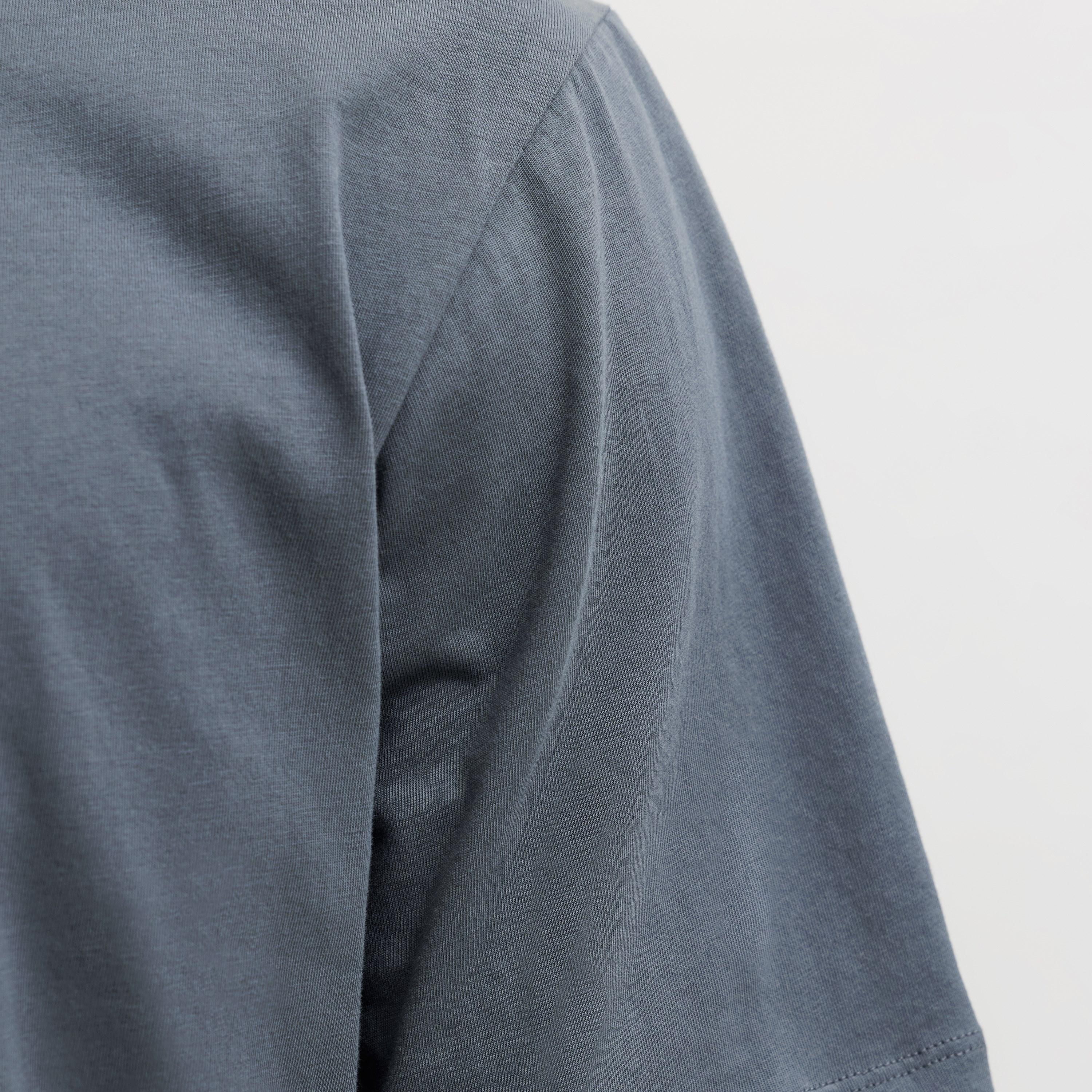 تيشرت رجالي سادة بياقة مستديرة وأكمام قصيرة من جاك آند جونز-men-clothing-tshirtsandpolos-tshirts-image-5