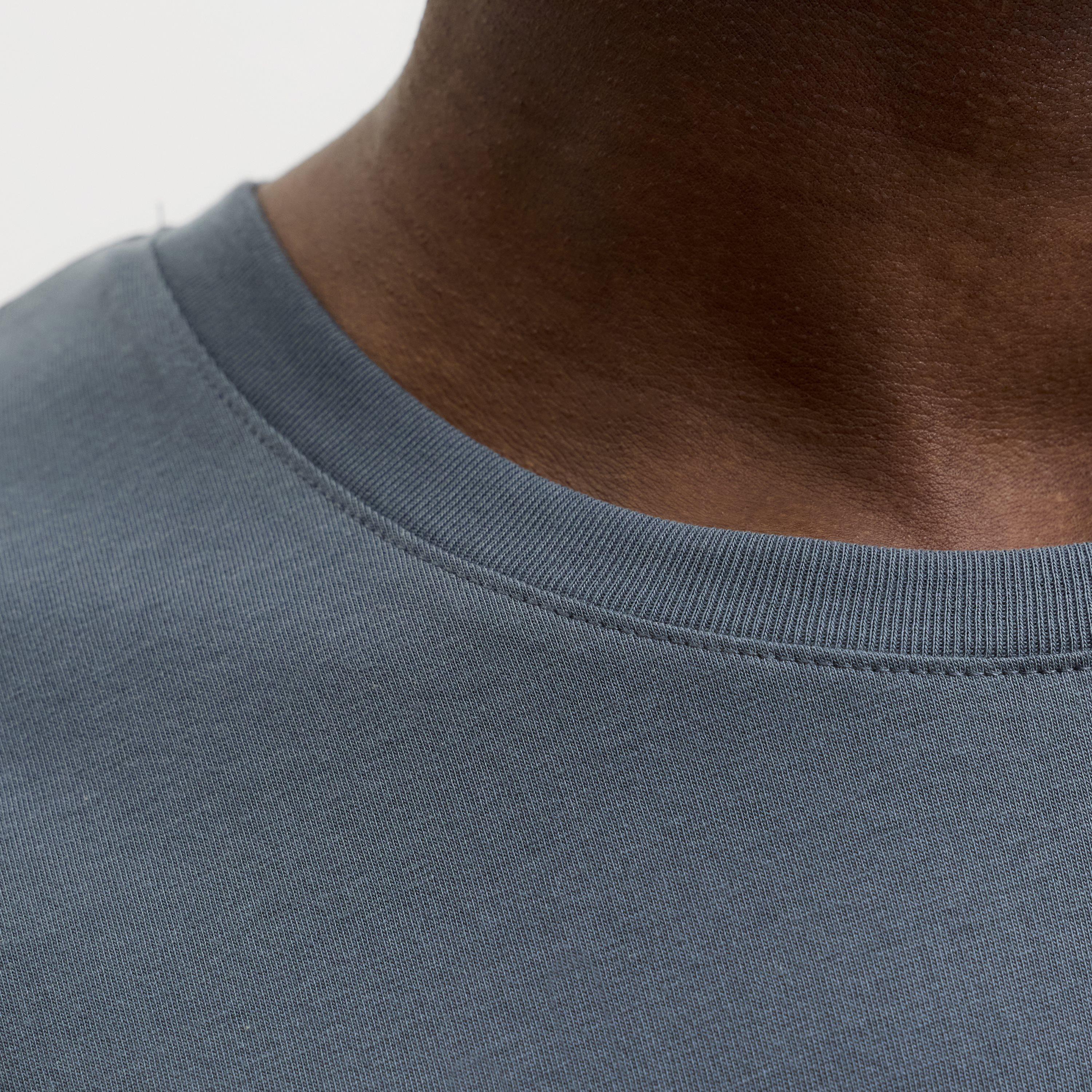 تيشرت رجالي سادة بياقة مستديرة وأكمام قصيرة من جاك آند جونز-men-clothing-tshirtsandpolos-tshirts-image-6