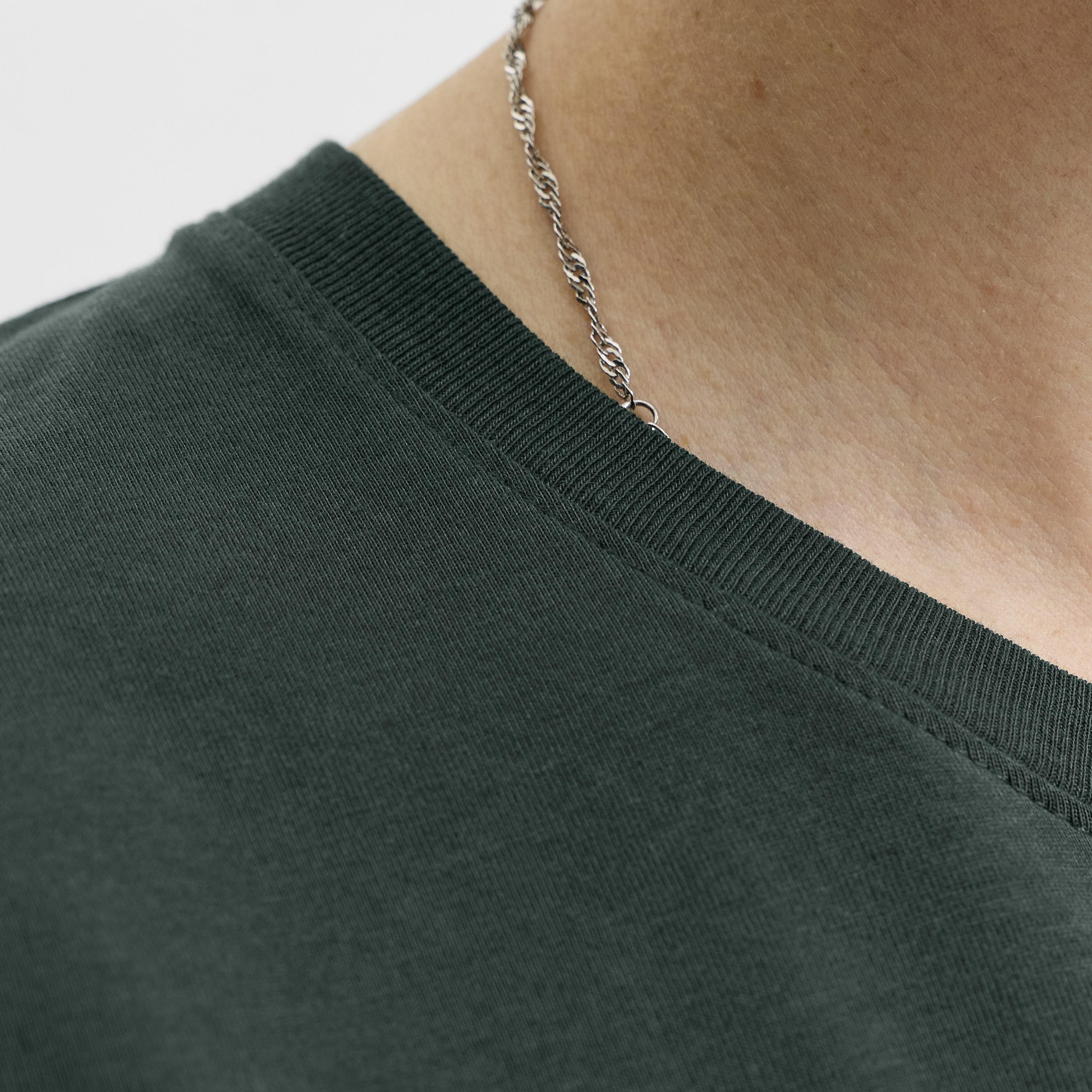 تيشرت رجالي سادة بياقة مستديرة وأكمام قصيرة من جاك آند جونز-men-clothing-tshirtsandpolos-tshirts-image-67