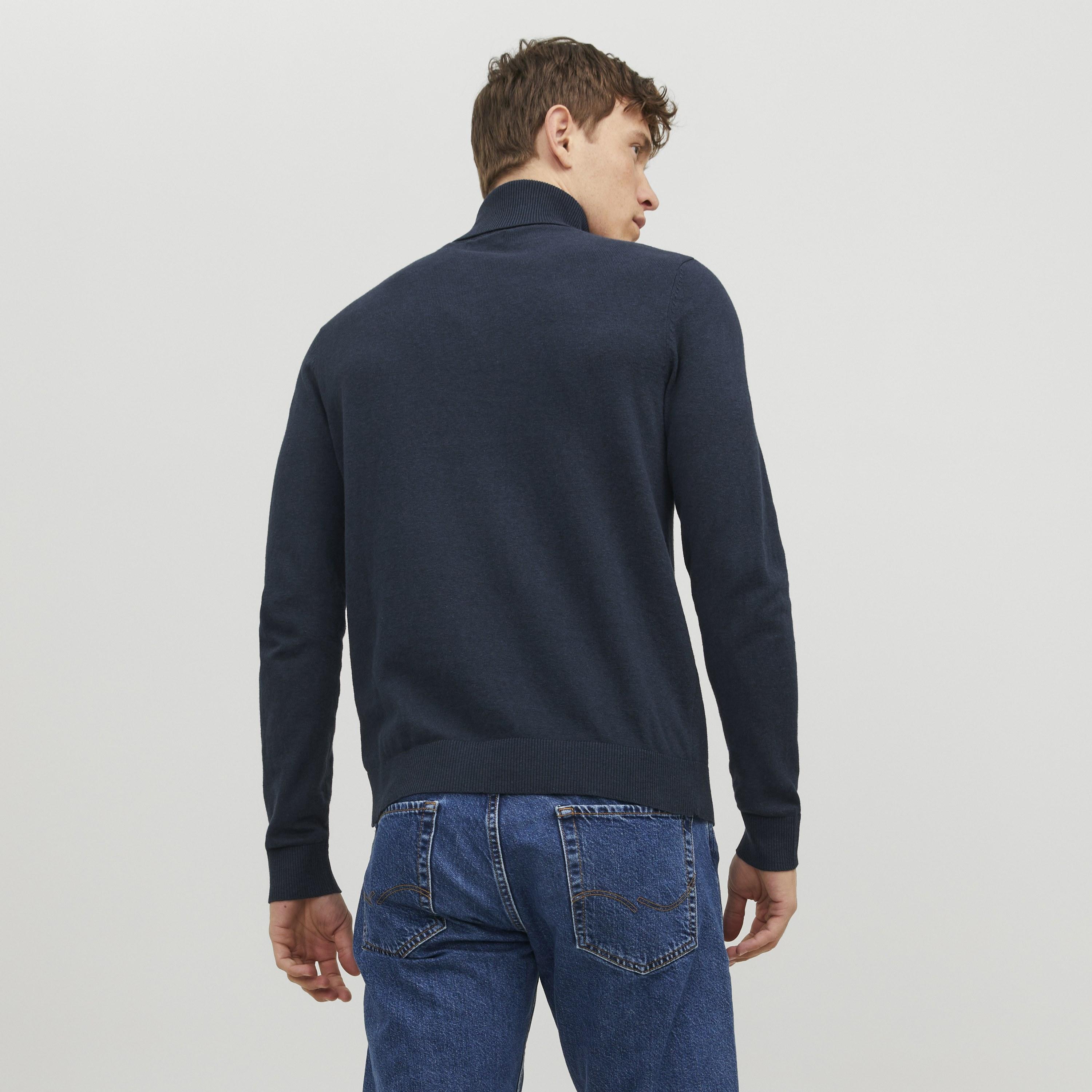 بلوفر رجالي سادة بياقة عالية (تيرتل نيك) وأكمام طويلة من جاك آند جونز-men-clothing-sweatersandpullovers-image-4