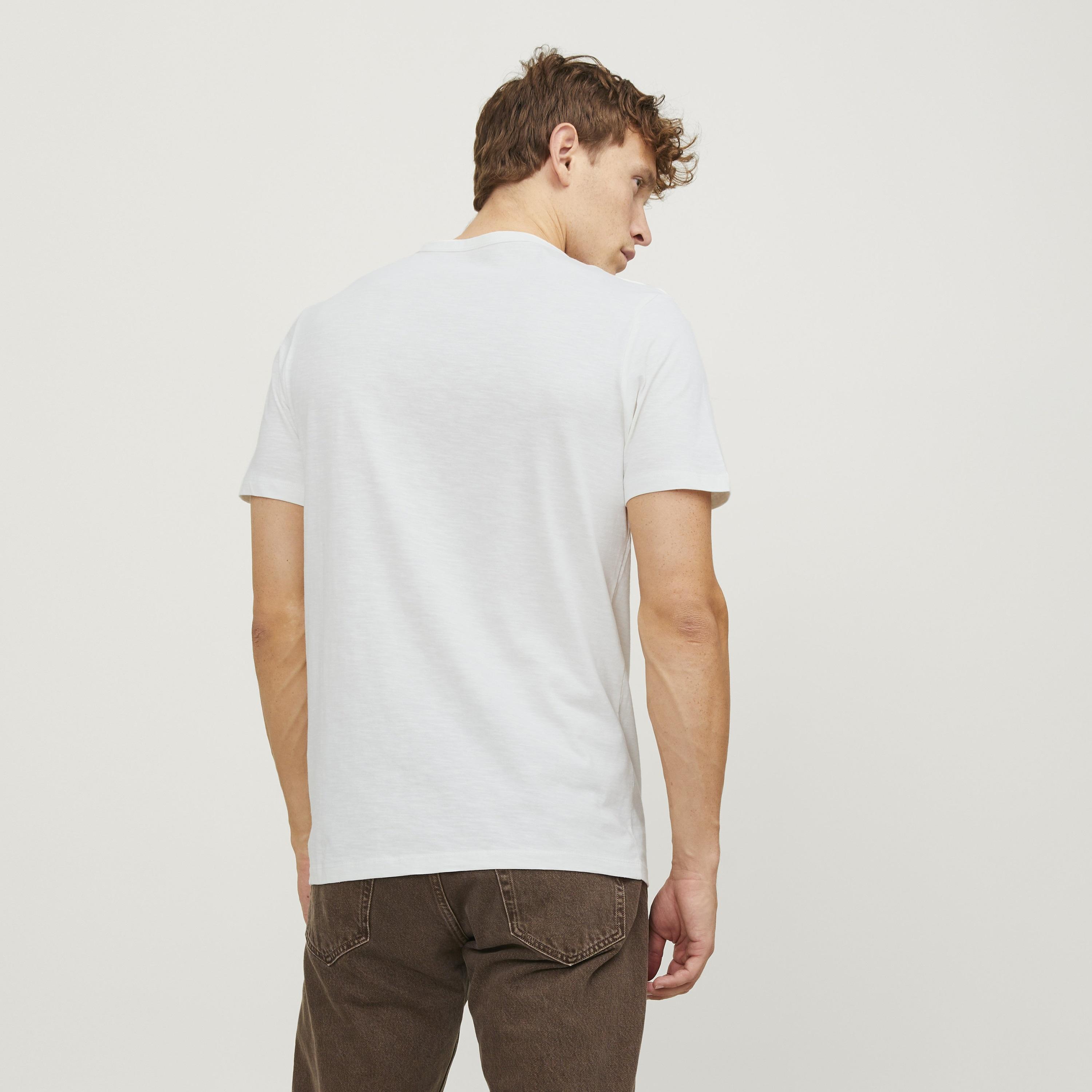 تيشرت رجالي مغزول (هيدرد) بياقة هنلي وأكمام قصيرة من جاك آند جونز-men-clothing-tshirtsandpolos-tshirts-image-28