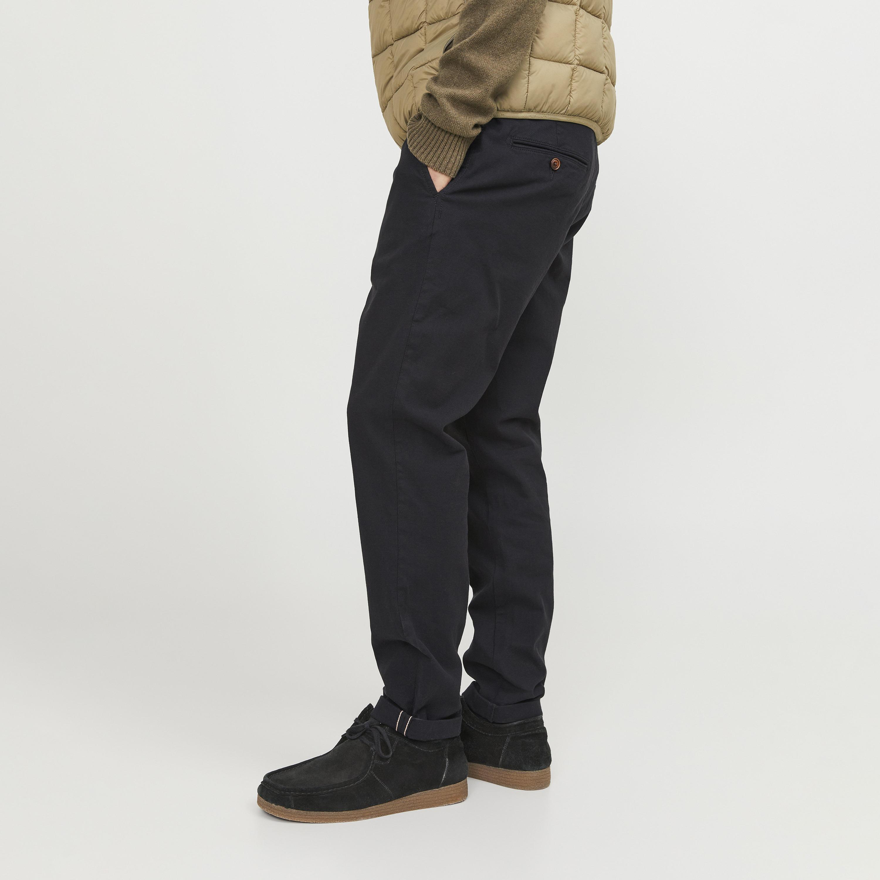 بنطال تشينو رجالي سادة بقصة ضيقة (سليم فيت) وخصر متوسط الارتفاع من جاك آند جونز-men-clothing-bottoms-trousersandchinos-chinos-image-5