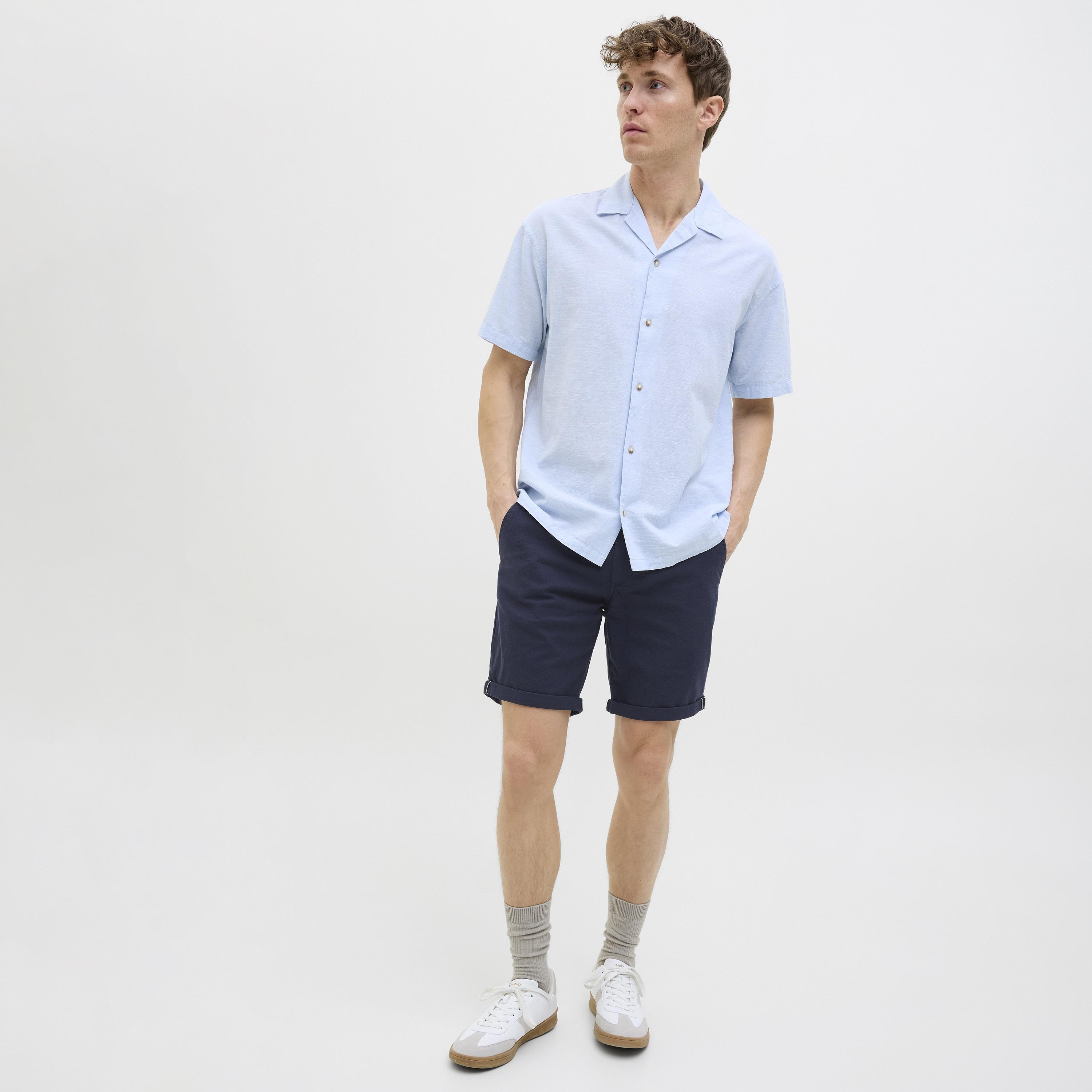 Jack & Jones Plain Mid-Rise Button and Zip Fly Men's Chino Shorts-men-clothing-bottoms-shorts-image-5