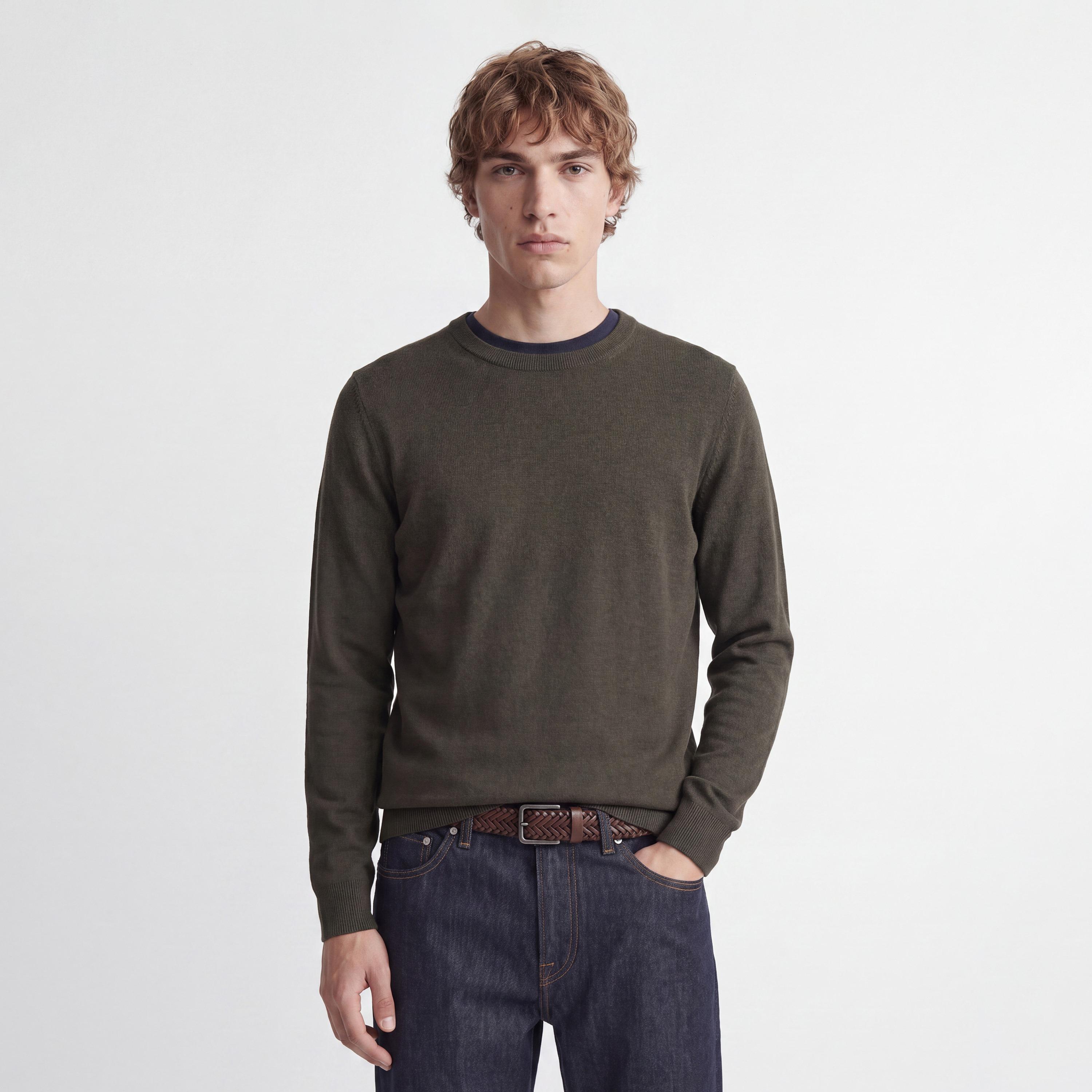 بلوفر رجالي سادة برقبة مستديرة وأكمام طويلة من جاك آند جونز-men-clothing-sweatersandpullovers-image-1