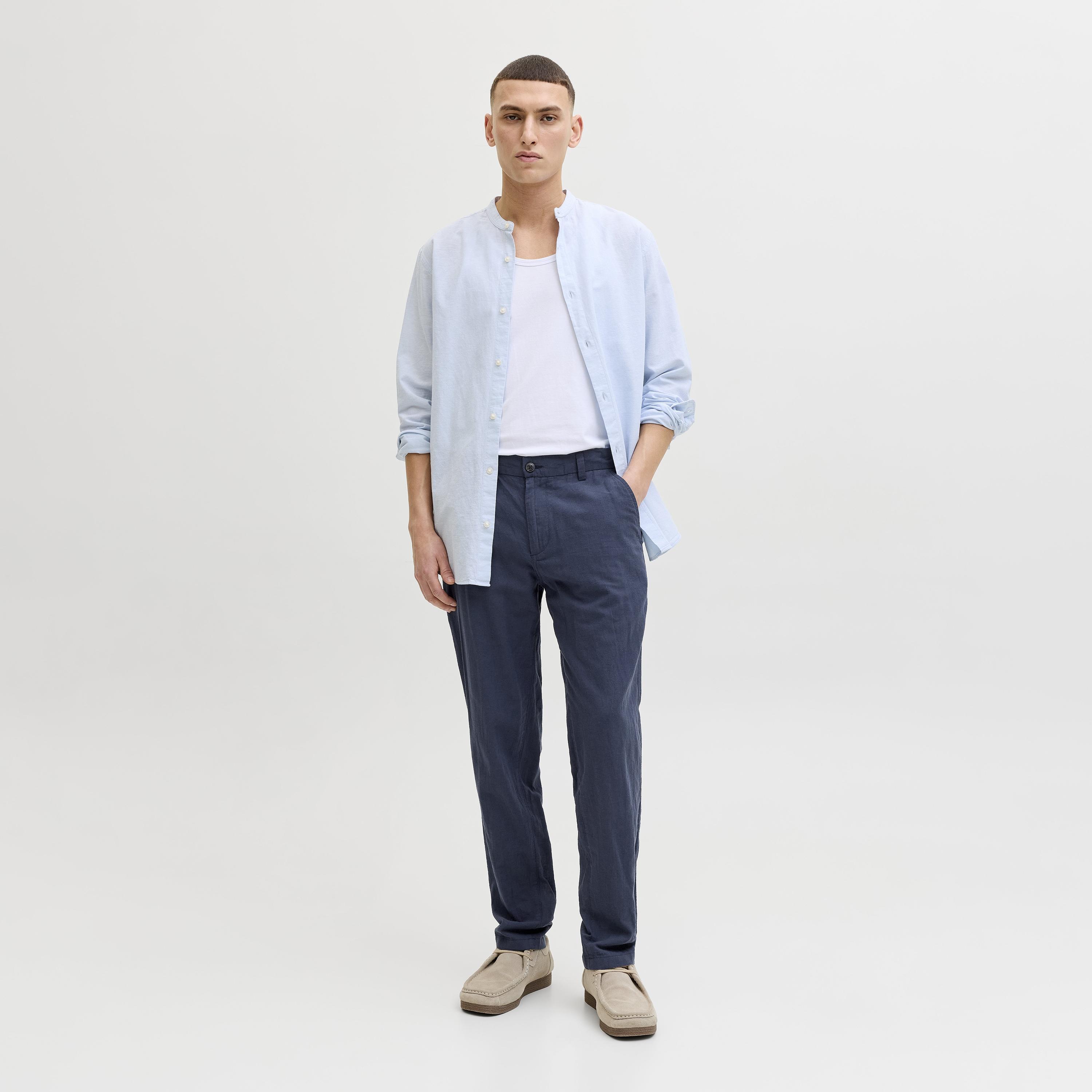 بنطلون تشينو رجالي بقصة مدببة (تاپيرد فيت) سادة بخصر متوسط الارتفاع من جاك آند جونز-men-clothing-bottoms-trousersandchinos-chinos-image-7