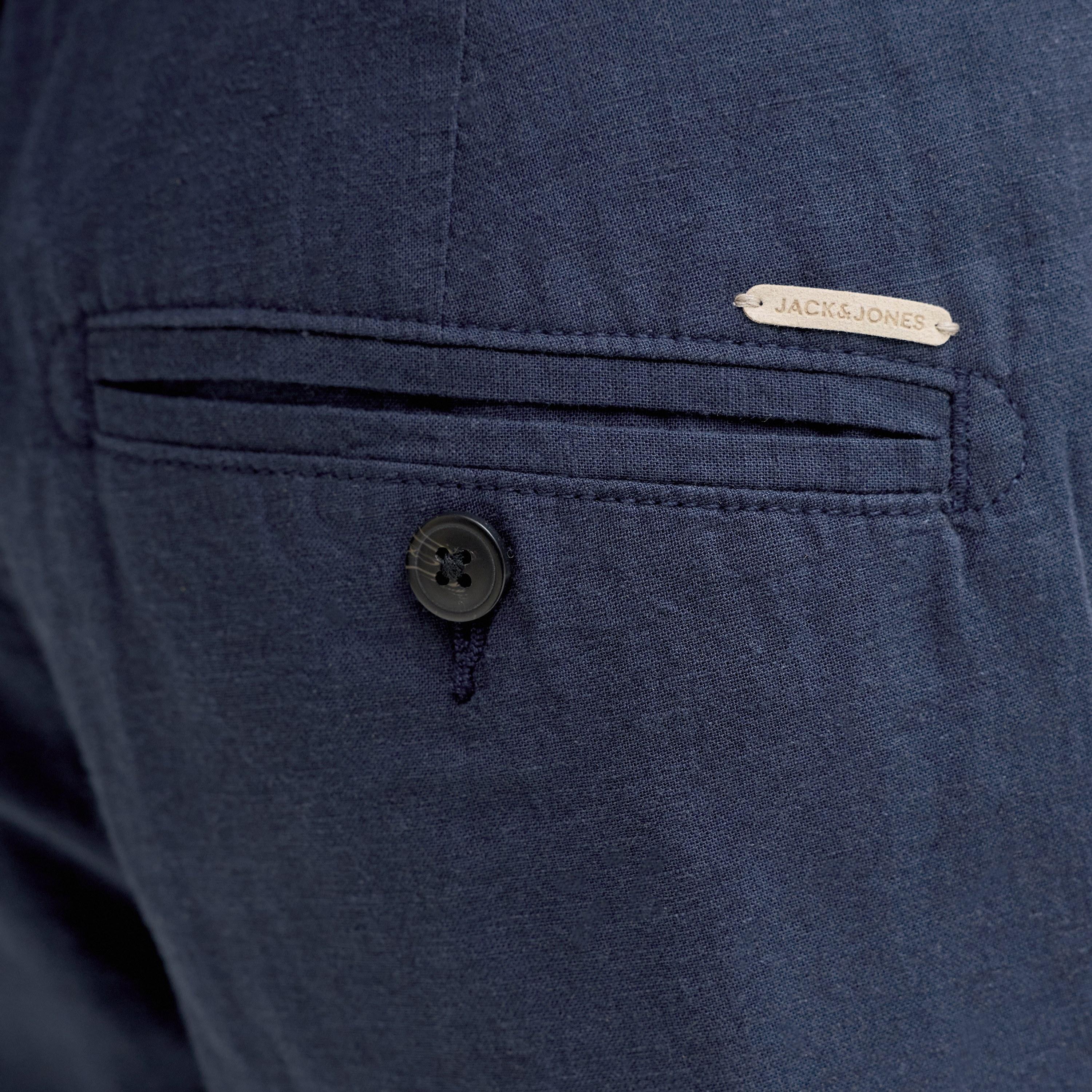 بنطلون تشينو رجالي بقصة مدببة (تاپيرد فيت) سادة بخصر متوسط الارتفاع من جاك آند جونز-men-clothing-bottoms-trousersandchinos-chinos-image-3