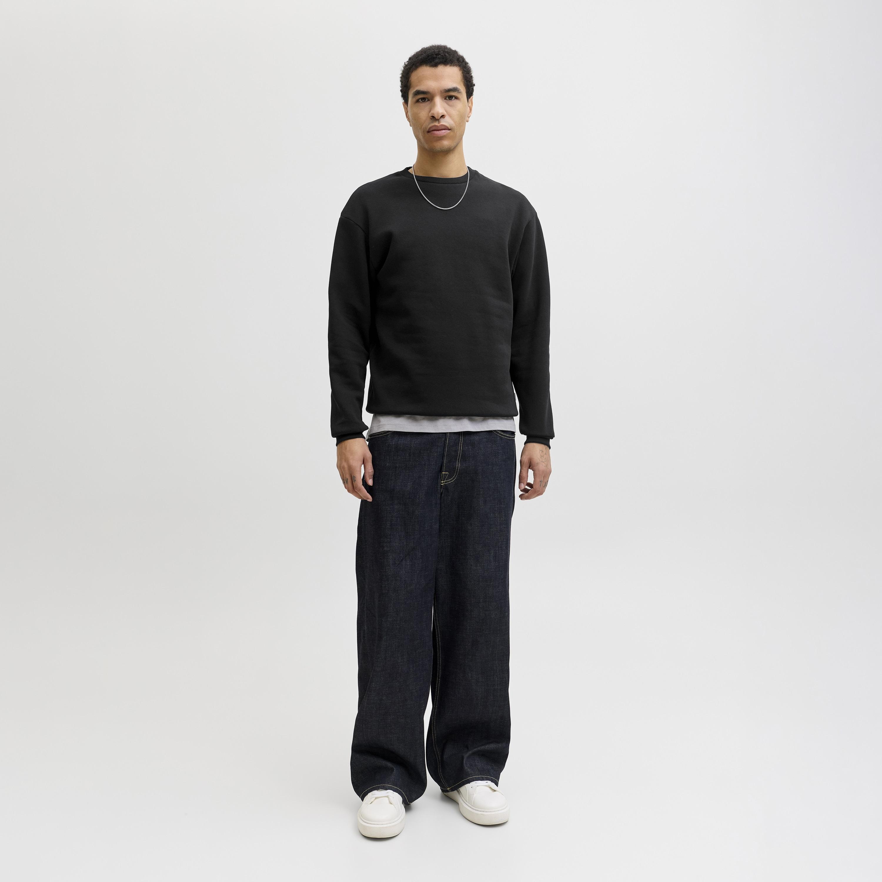 Jack & Jones Plain Crew Neck Long Sleeves Men's Sweatshirt-men-winterwear-hoodiesandsweatshirts-image-2