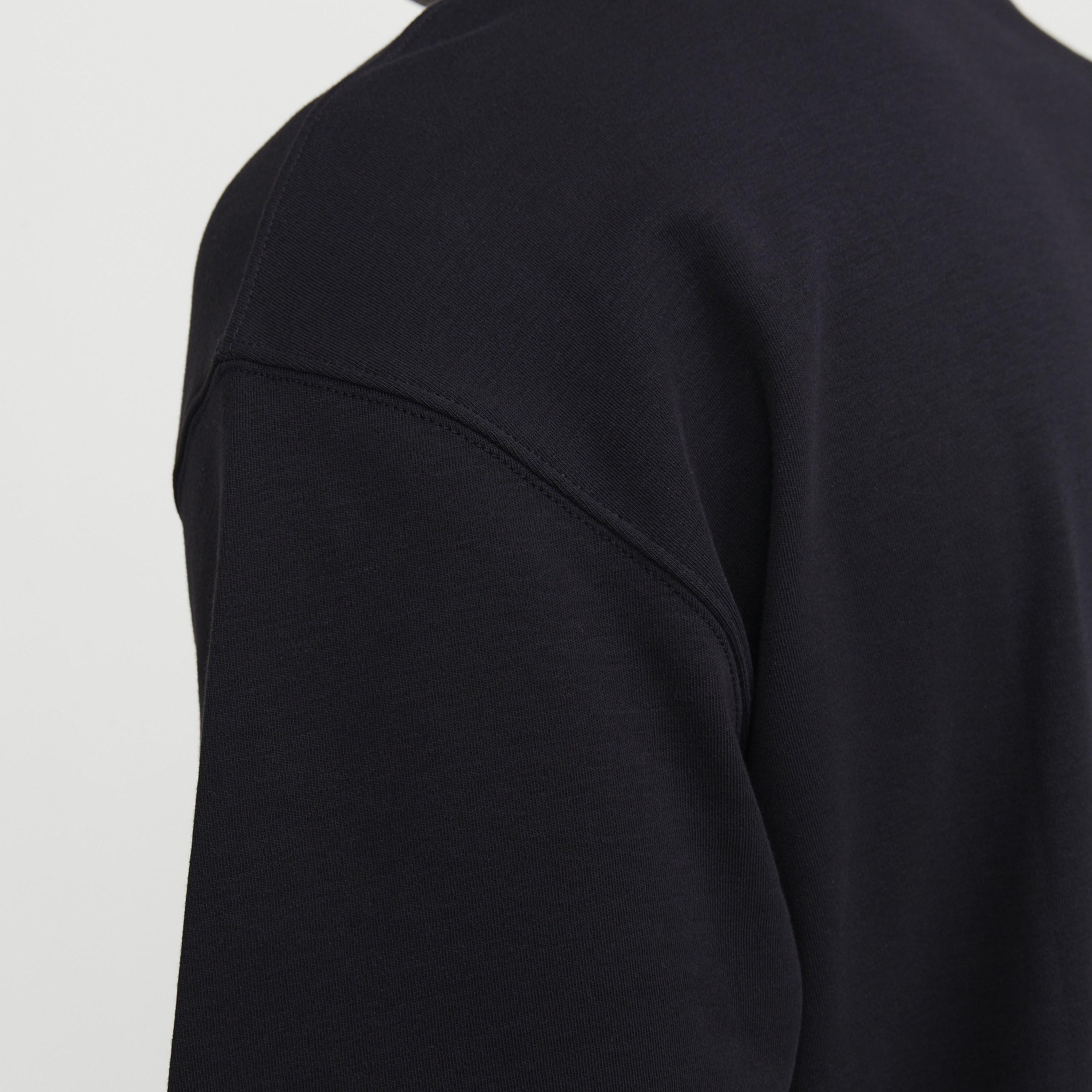 تيشرت رجالي سادة بياقة مستديرة وأكمام قصيرة من جاك آند جونز-men-clothing-tshirtsandpolos-tshirts-image-5