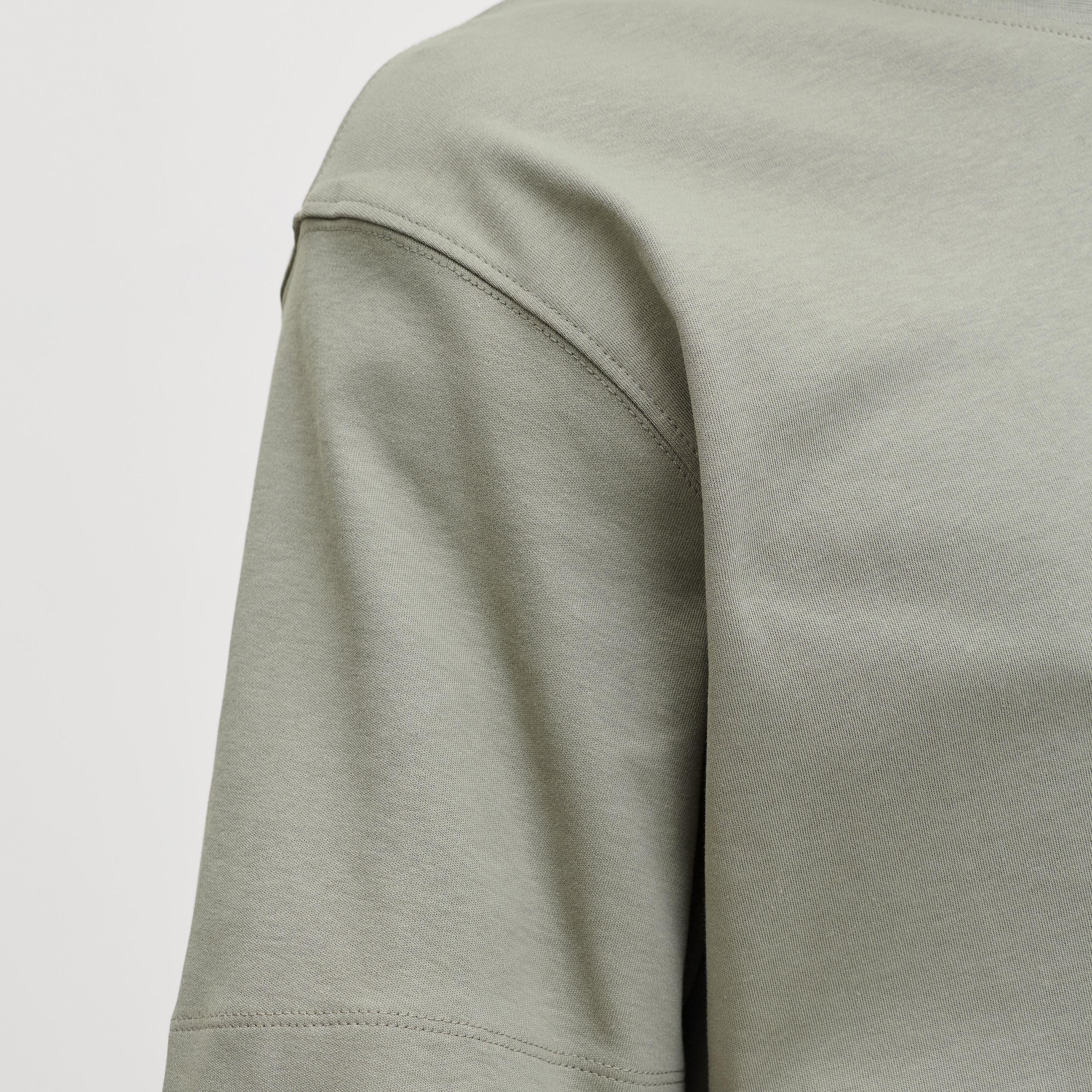 تيشرت رجالي سادة بياقة مستديرة وأكمام قصيرة من جاك آند جونز-men-clothing-tshirtsandpolos-tshirts-image-13