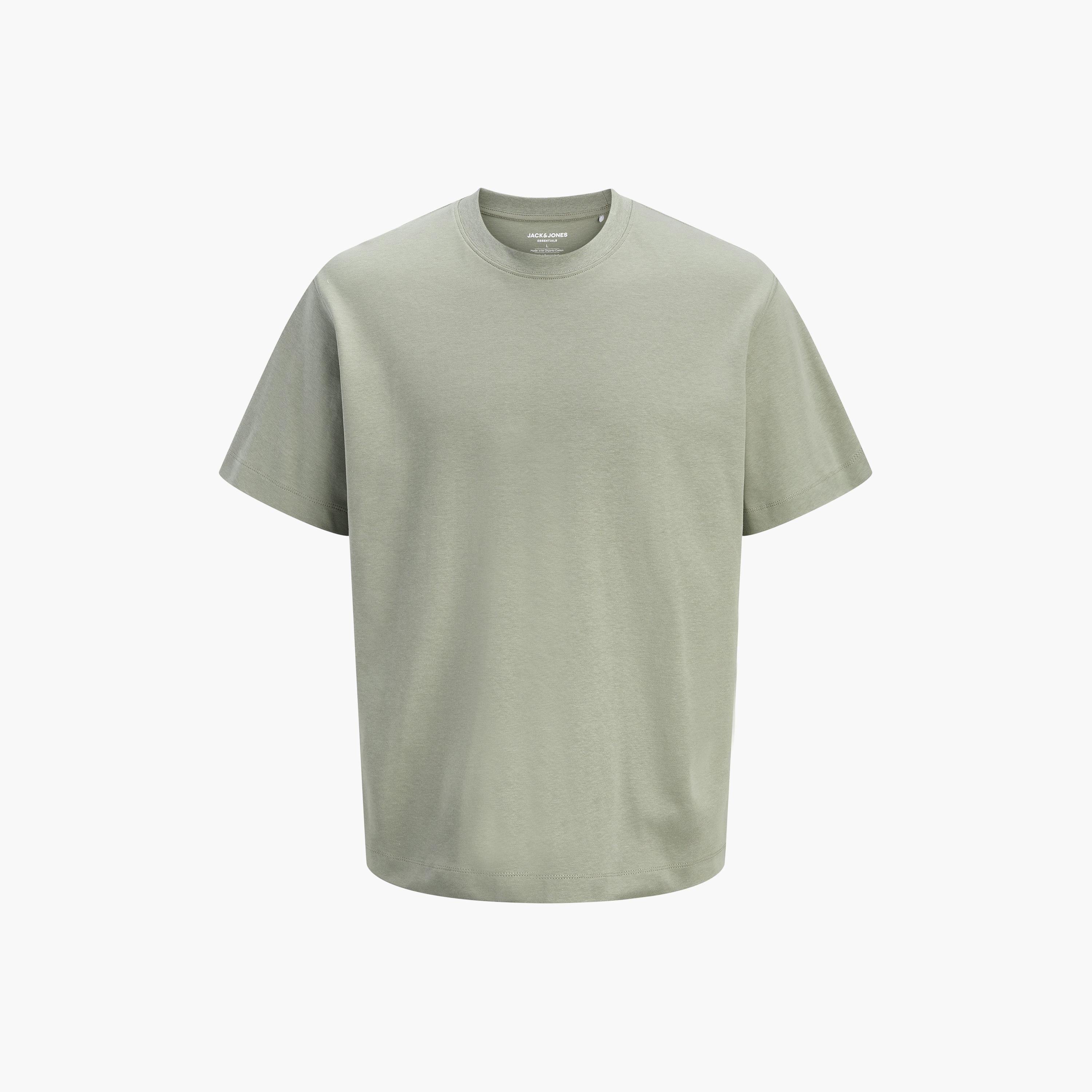 تيشرت رجالي سادة بياقة مستديرة وأكمام قصيرة من جاك آند جونز-men-clothing-tshirtsandpolos-tshirts-image-14