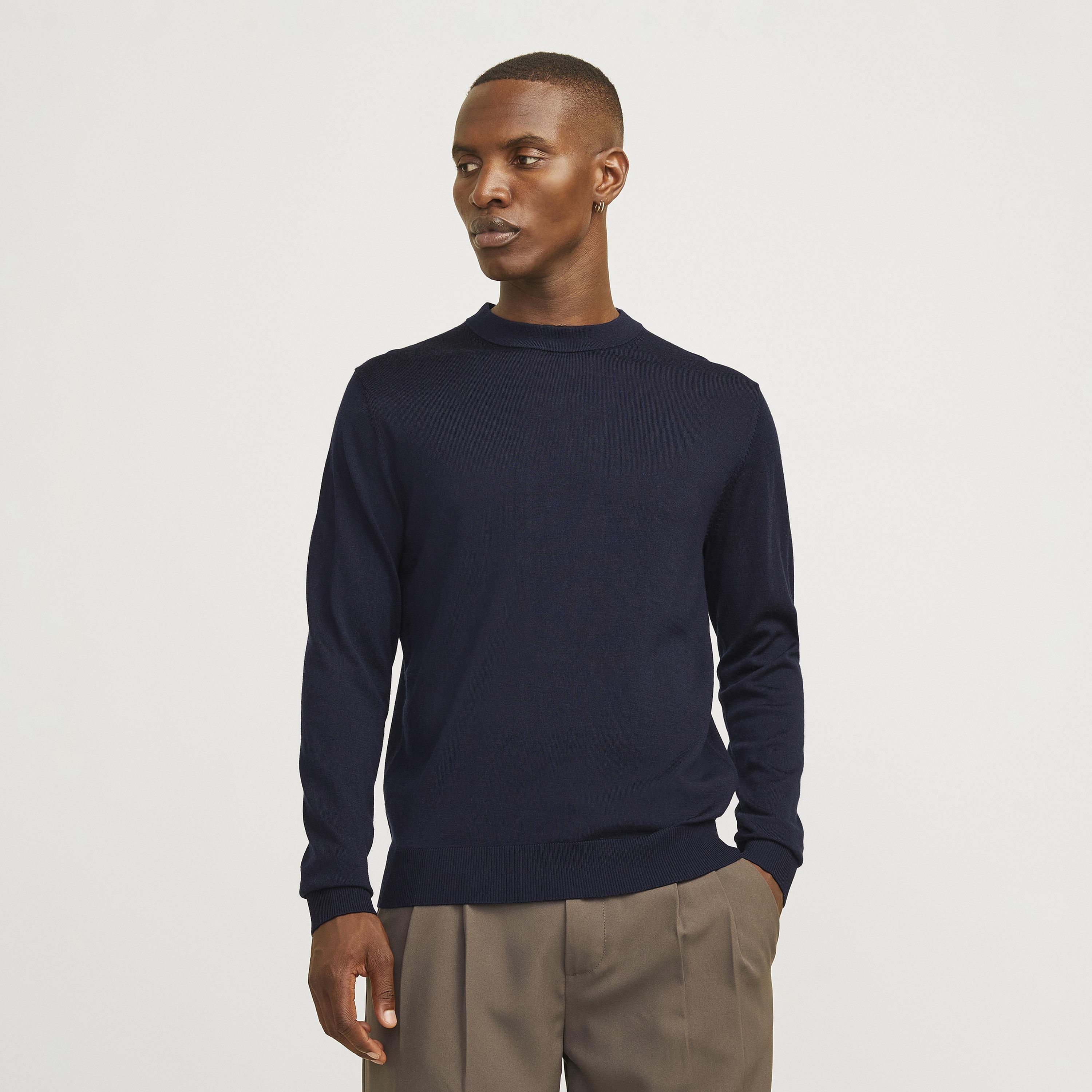 بلوفر رجالي سادة برقبة مستديرة وأكمام طويلة من جاك آند جونز-men-clothing-sweatersandpullovers-image-1