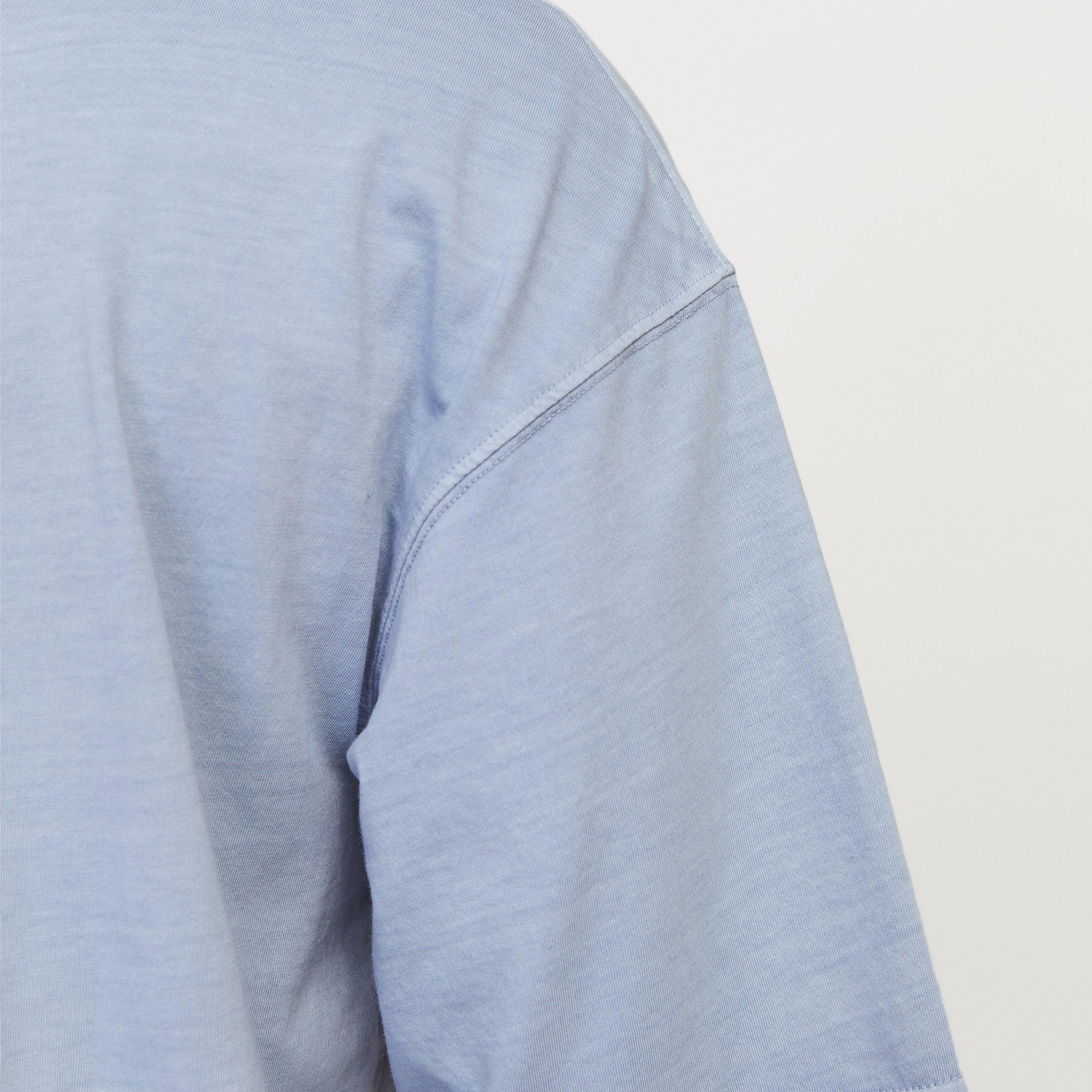 تيشرت رجالي سادة بياقة مستديرة وأكمام قصيرة من جاك آند جونز-men-clothing-tshirtsandpolos-tshirts-image-6