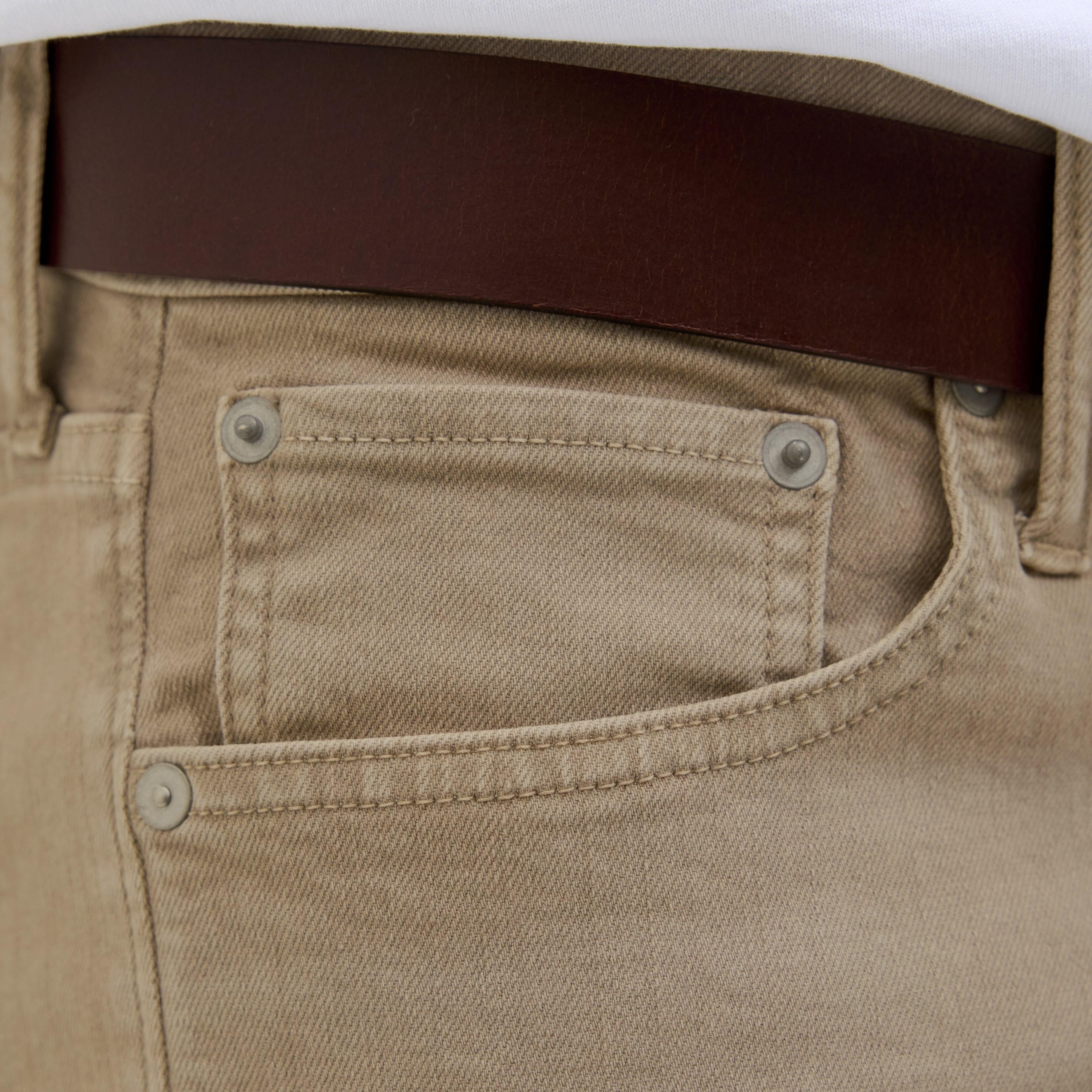 Jack & Jones Plain Mid-Rise Button and Zip Fly Men's Denim Shorts-men-clothing-bottoms-shorts-image-10