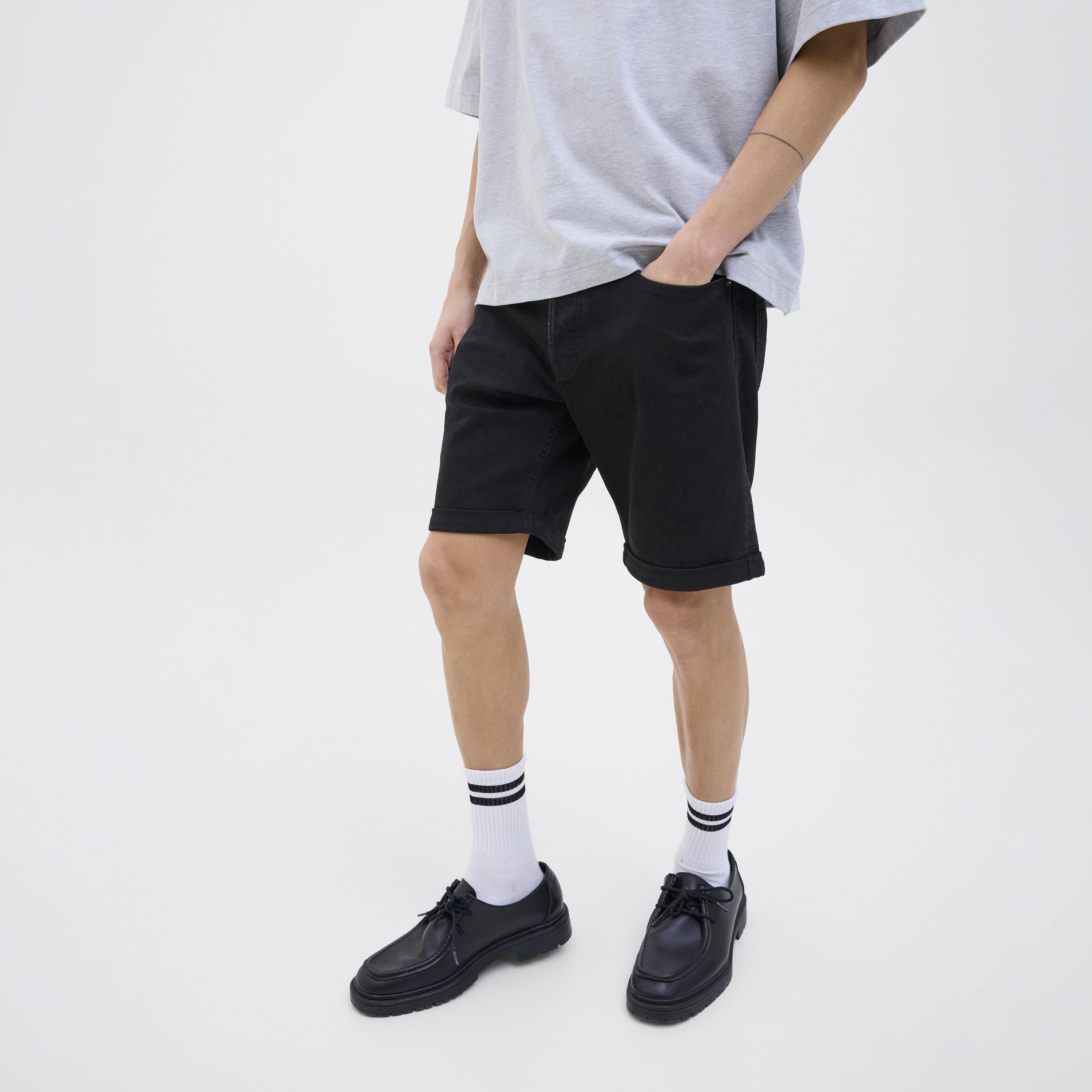 Jack & Jones Plain Mid-Rise Button and Zip Fly Men's Denim Shorts-men-clothing-bottoms-shorts-image-5
