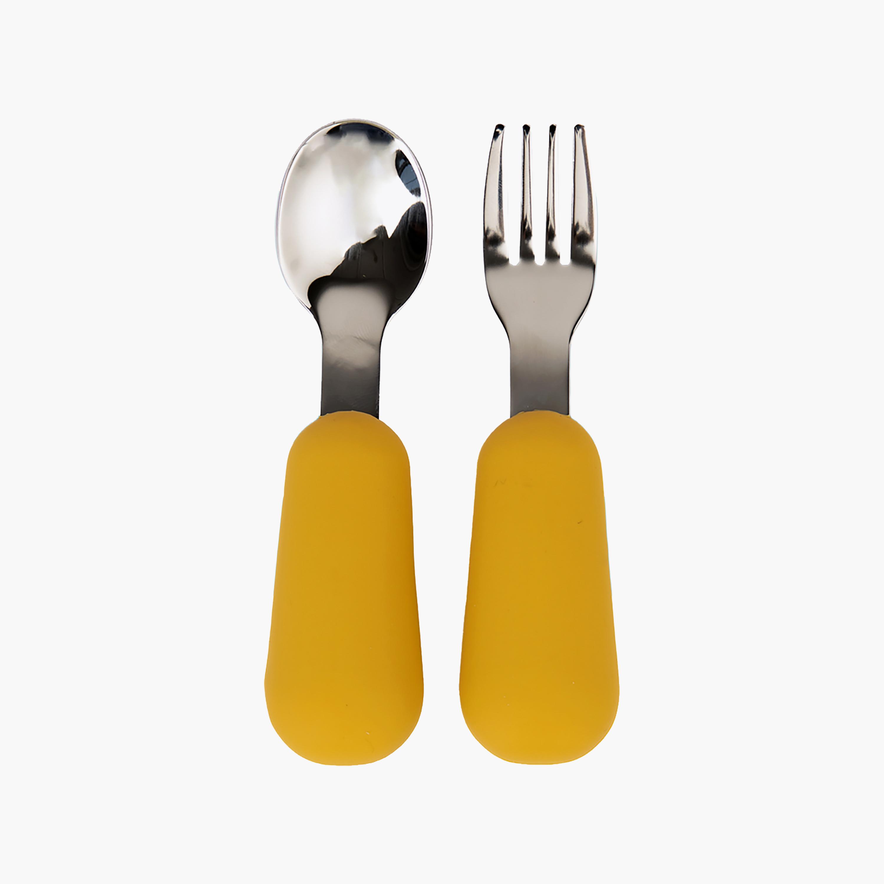 طقم إطعام ستانلس ستيل مع غلاف سيليكون 5 قطع من بيبيز بيزك-baby-feeding-mealtimeessentials-image-7