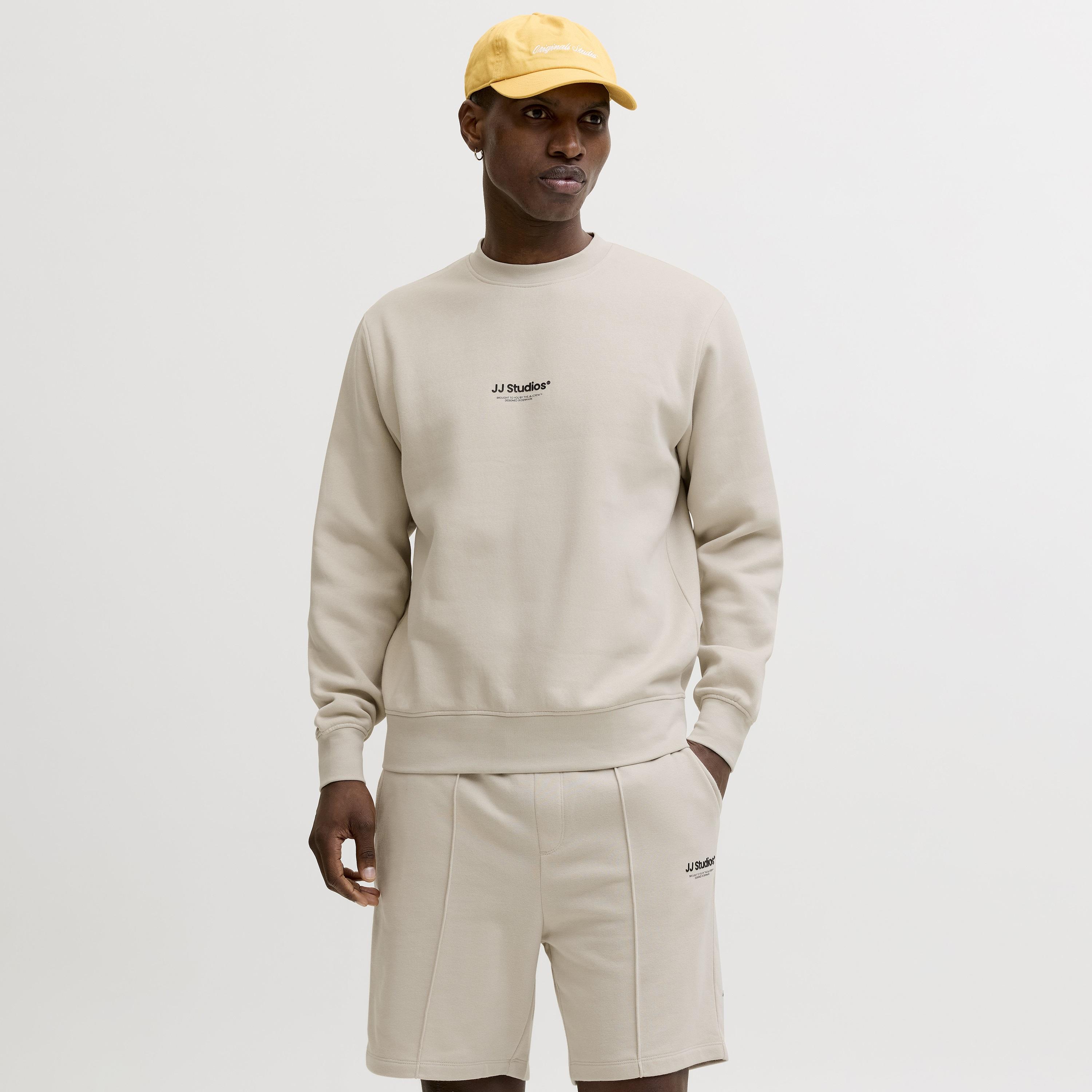Jack & Jones Plain Crew Neck Long Sleeves Men's Sweatshirt-men-winterwear-hoodiesandsweatshirts-image-1